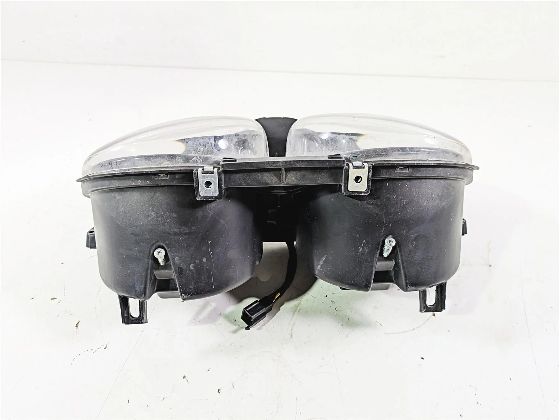 2016 Moto Guzzi Stelvio 1200 8V NTX Front Headlight Head Light Lamp Lens 887029 - Image 8