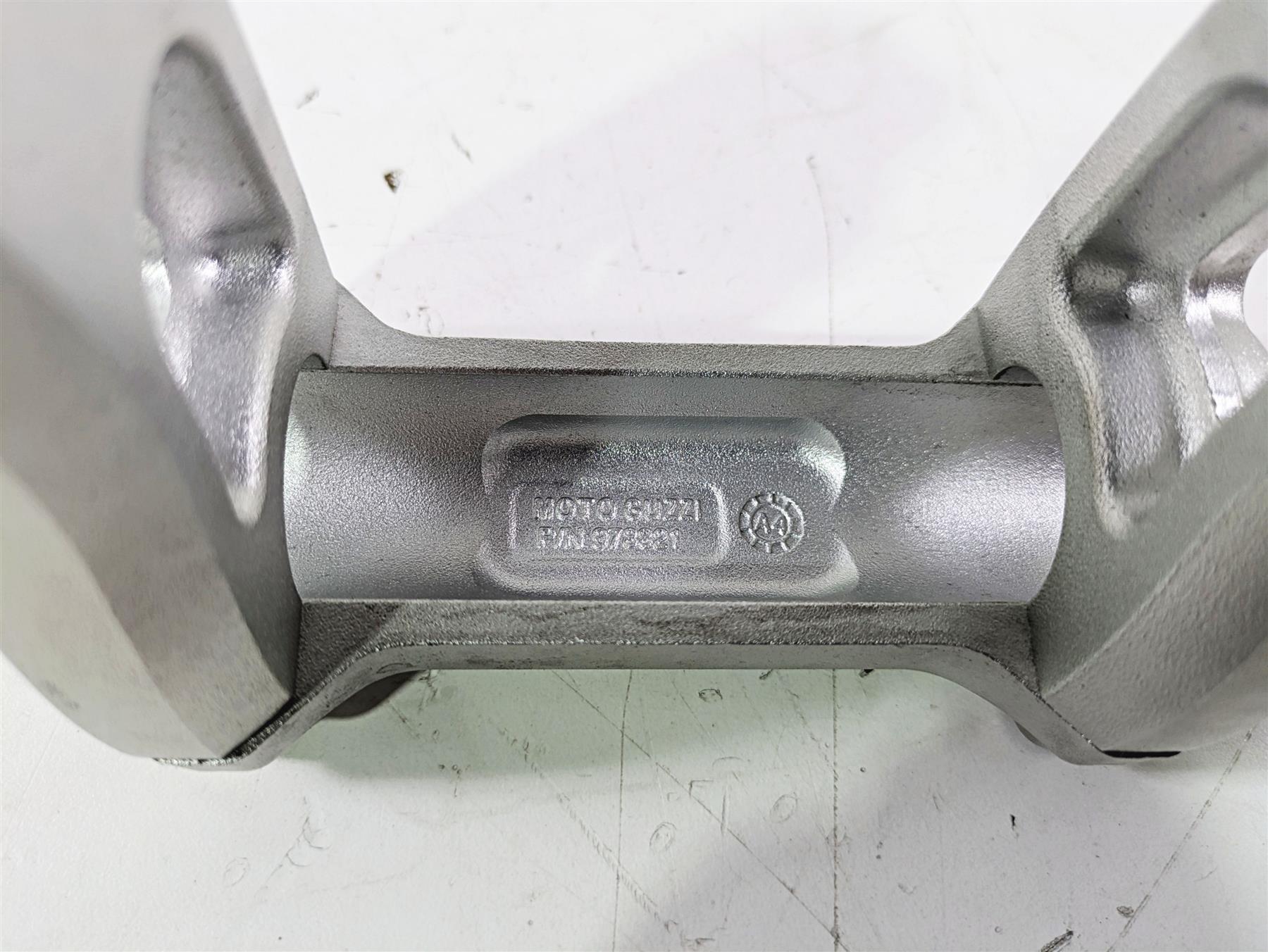 2016 Moto Guzzi Stelvio 1200 8V NTX Handlebar Risers Set 978042 978821 - Image 5