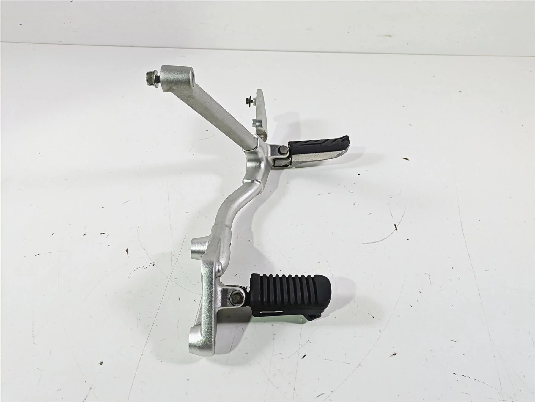 2016 Moto Guzzi Stelvio 1200 8V NTX Left Foot Peg Foot Rest + Mount Set 883103 - Image 2