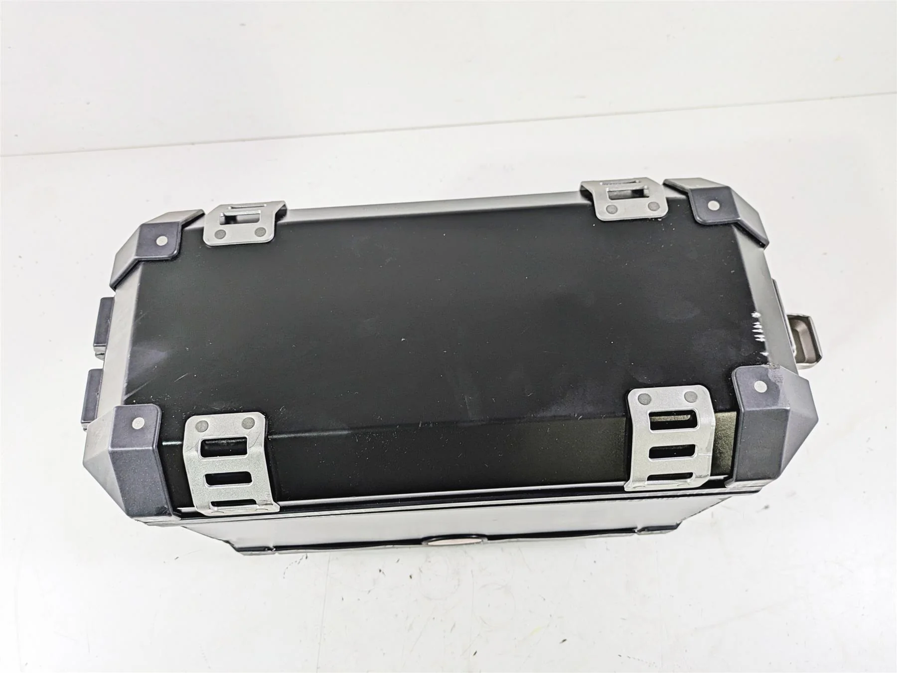 2016 Moto Guzzi Stelvio 1200 8V NTX Left Saddlebag Saddle Bag Case + Keys 886930 - Image 6