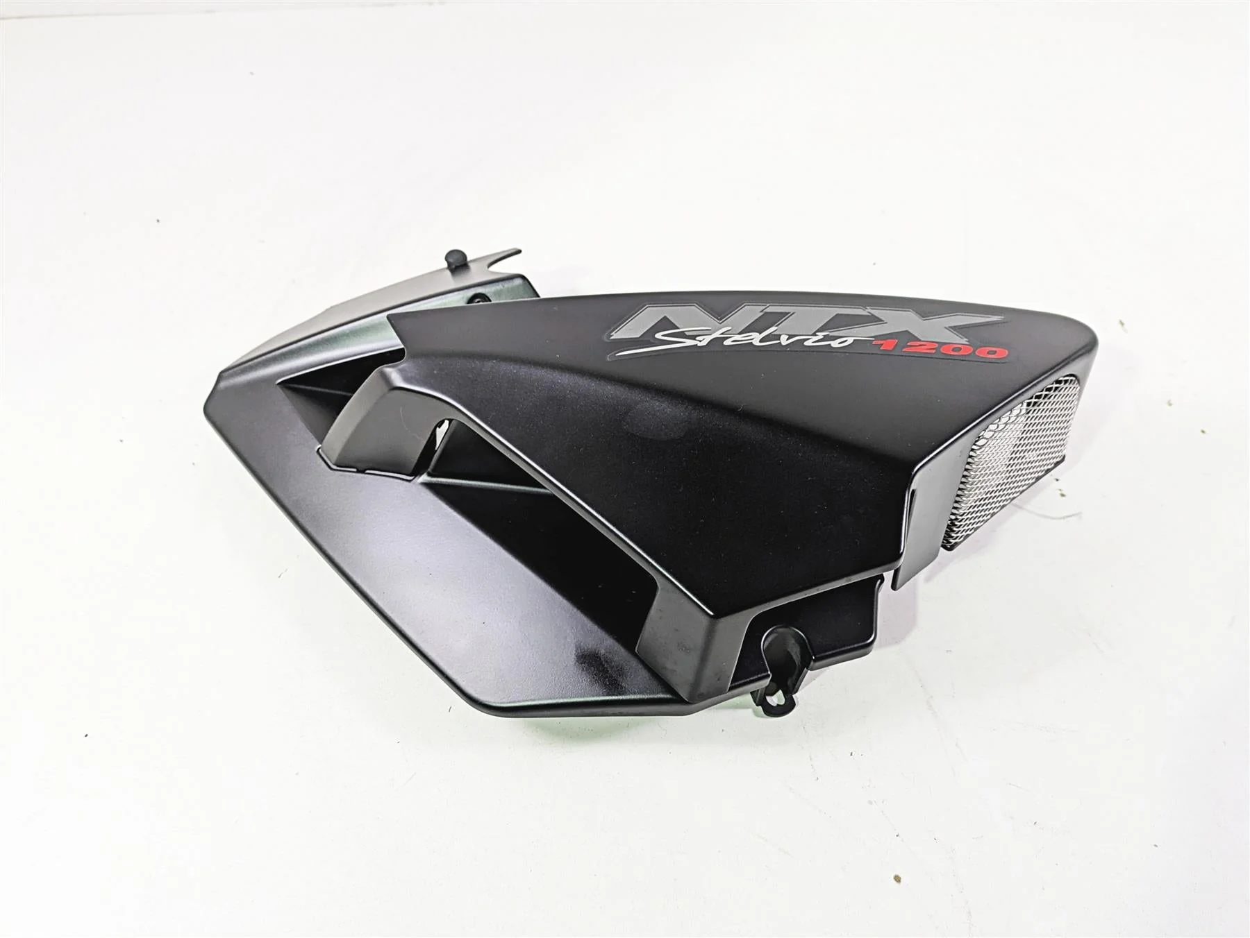 2016 Moto Guzzi Stelvio 1200 8V NTX Left Under Tank Side Cover Set 897638 897640