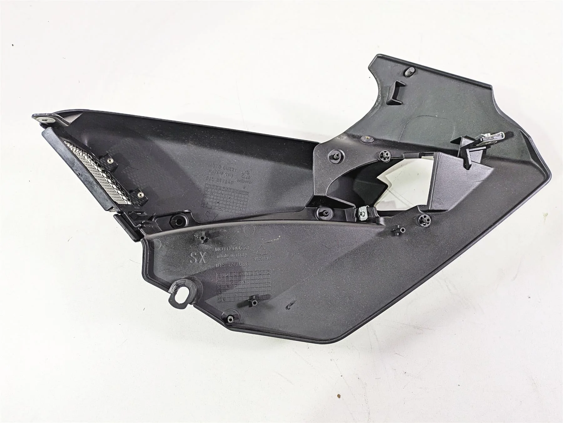 2016 Moto Guzzi Stelvio 1200 8V NTX Left Under Tank Side Cover Set 897638 897640 - Image 10