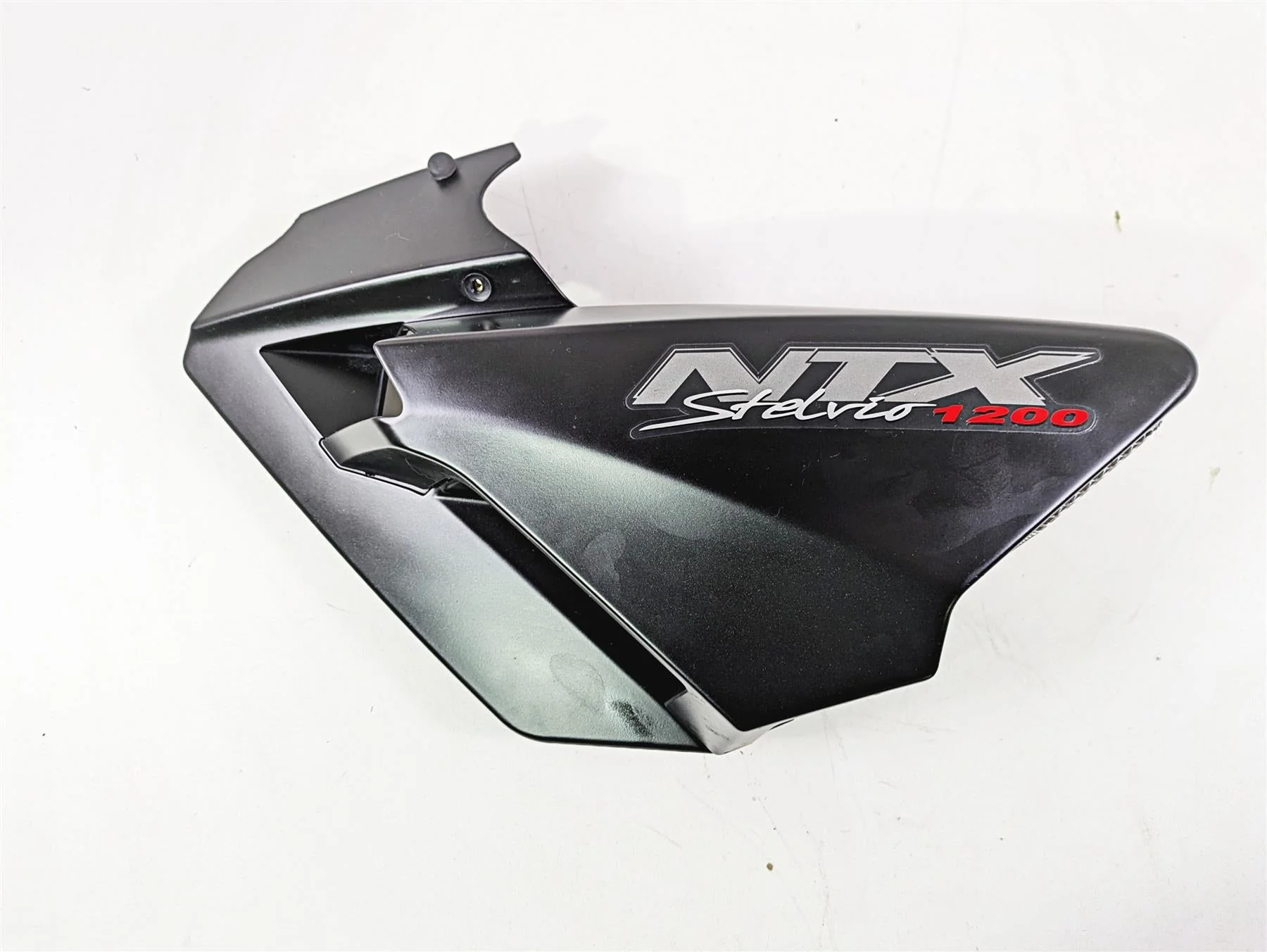 2016 Moto Guzzi Stelvio 1200 8V NTX Left Under Tank Side Cover Set 897638 897640 - Image 5