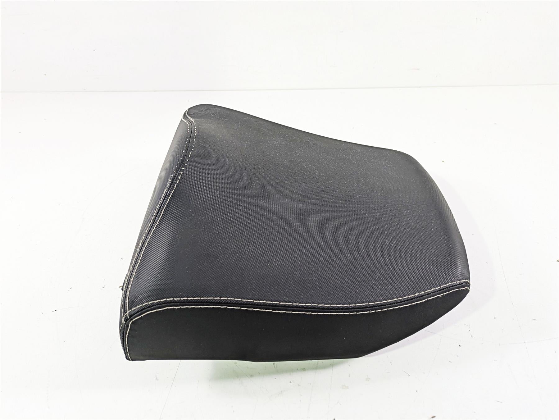 2016 Moto Guzzi Stelvio 1200 8V NTX Rear Passenger Seat Saddle - Read 88621100A2 - Image 4
