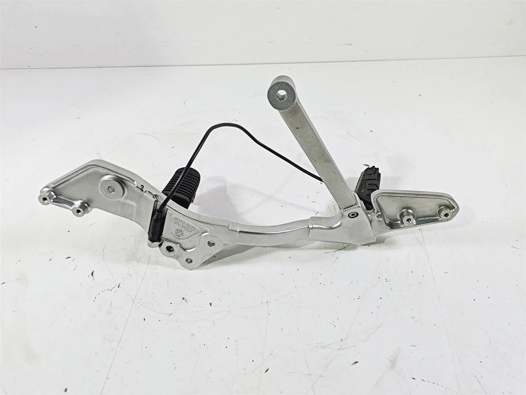 2016 Moto Guzzi Stelvio 1200 8V NTX Right Foot Peg Foot Rest + Mount Set 886987 - Image 3