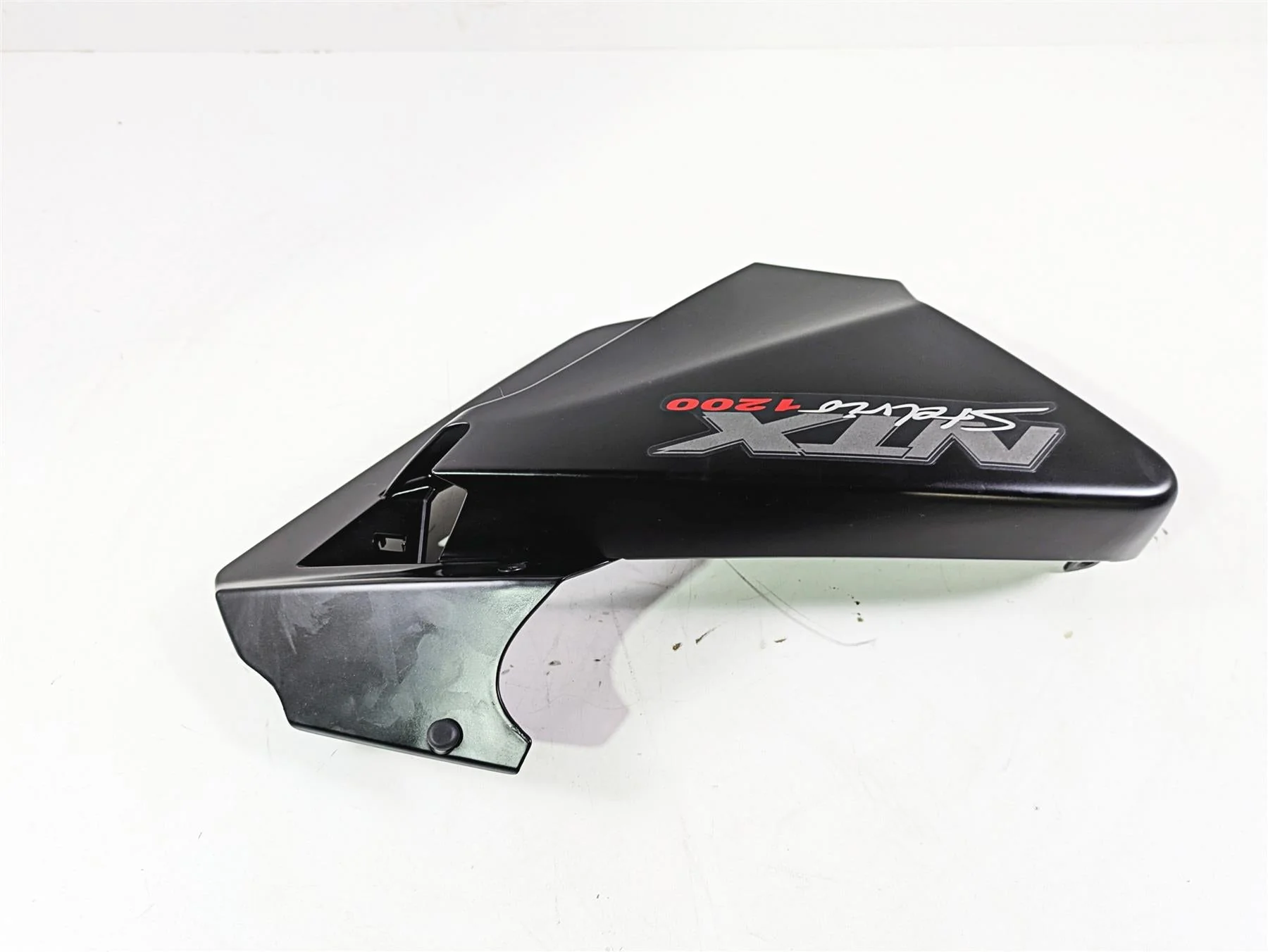 2016 Moto Guzzi Stelvio 1200 8V NTX Right Under Tank Side Cover Set 897637 - Image 3