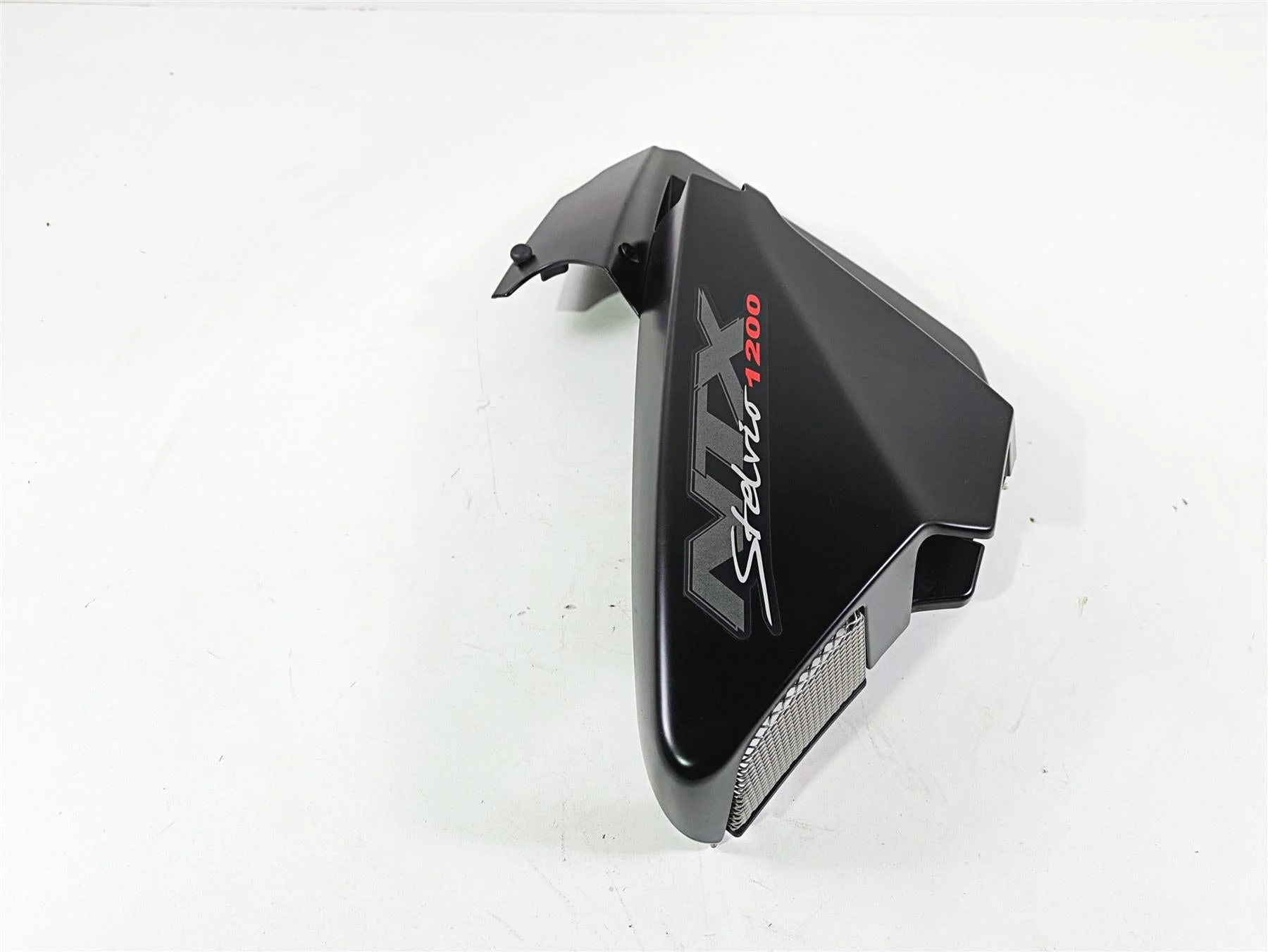 2016 Moto Guzzi Stelvio 1200 8V NTX Right Under Tank Side Cover Set 897637 - Image 4