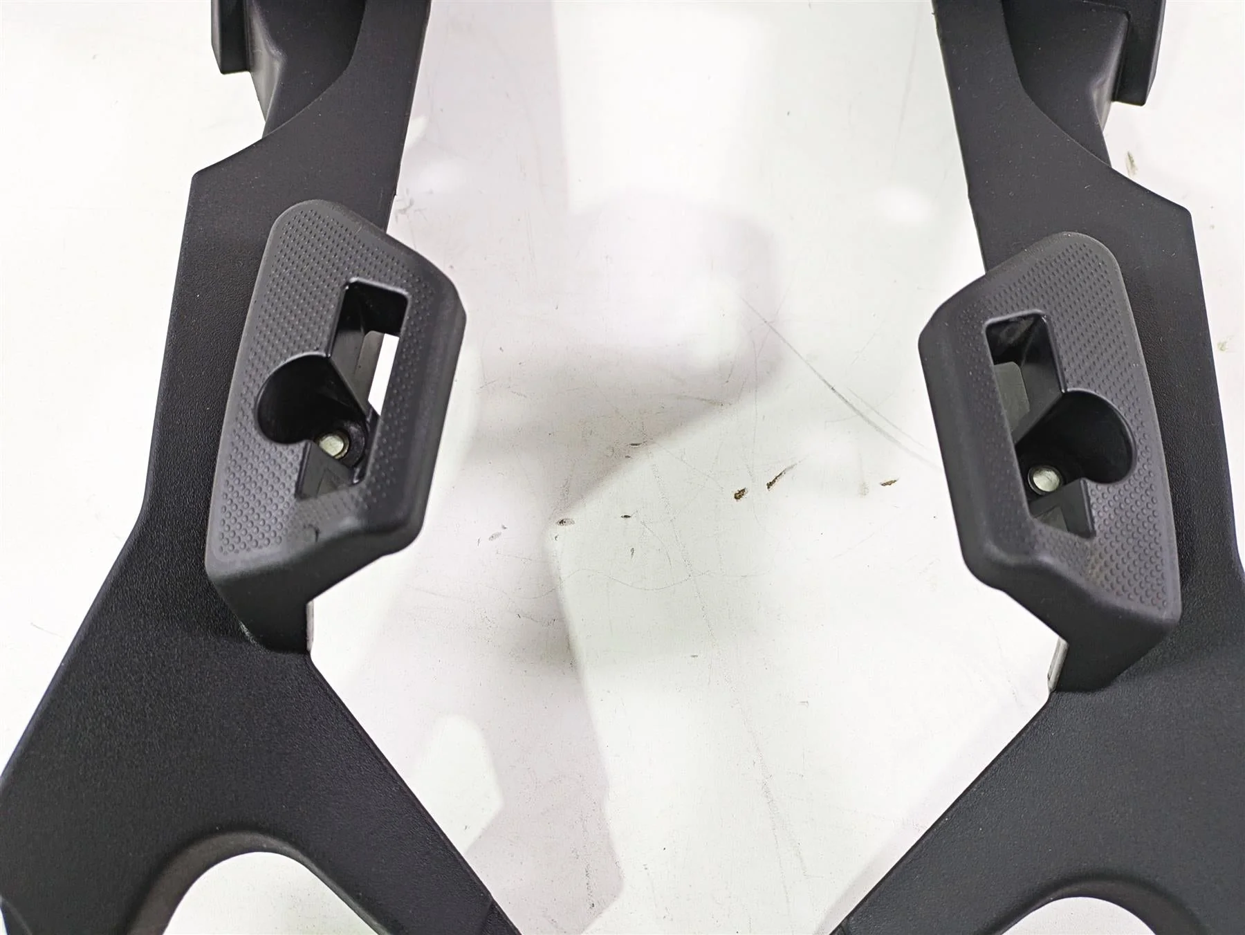 2016 Moto Guzzi Stelvio 1200 8V NTX Saddlebag Holder Bracket Set 886206 886207 - Image 6