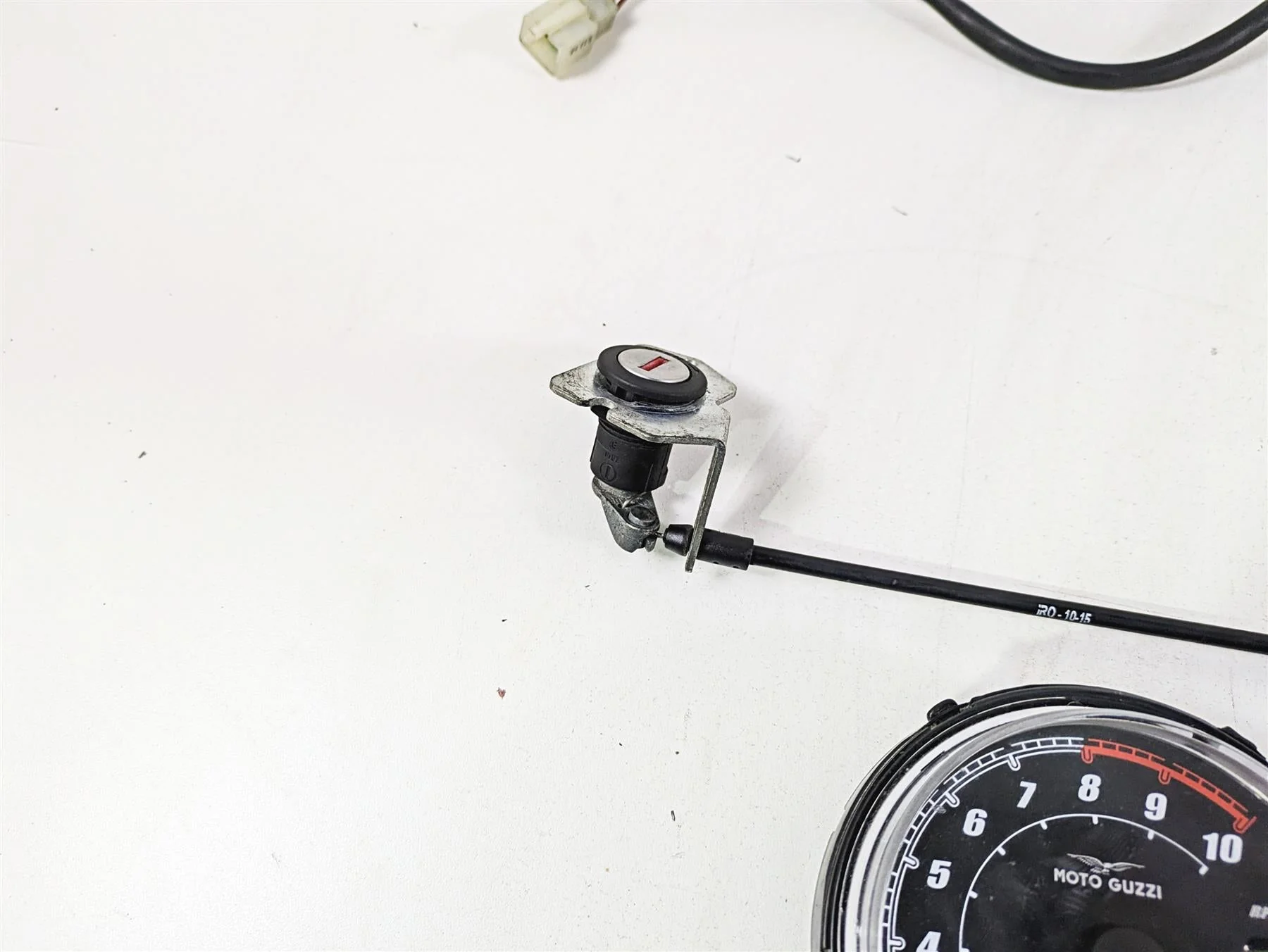 2016 Moto Guzzi Stelvio 1200 8V NTX Speedo Ignition Switch Key Lock 23k 897645 - Image 4
