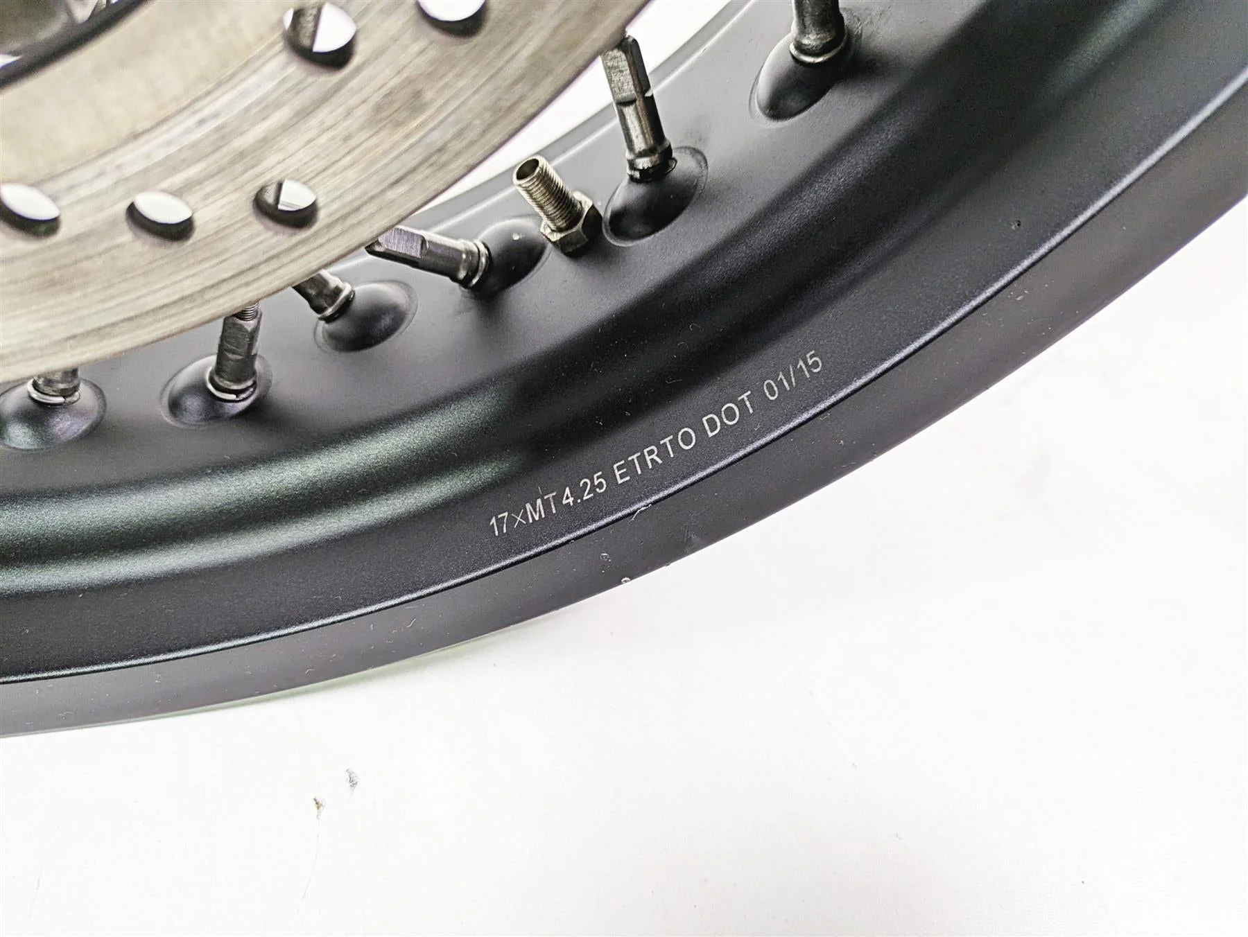 2016 Moto Guzzi Stelvio 1200 8V NTX Straight 17x4.25 Rear Wheel Spoke Rim - Image 4