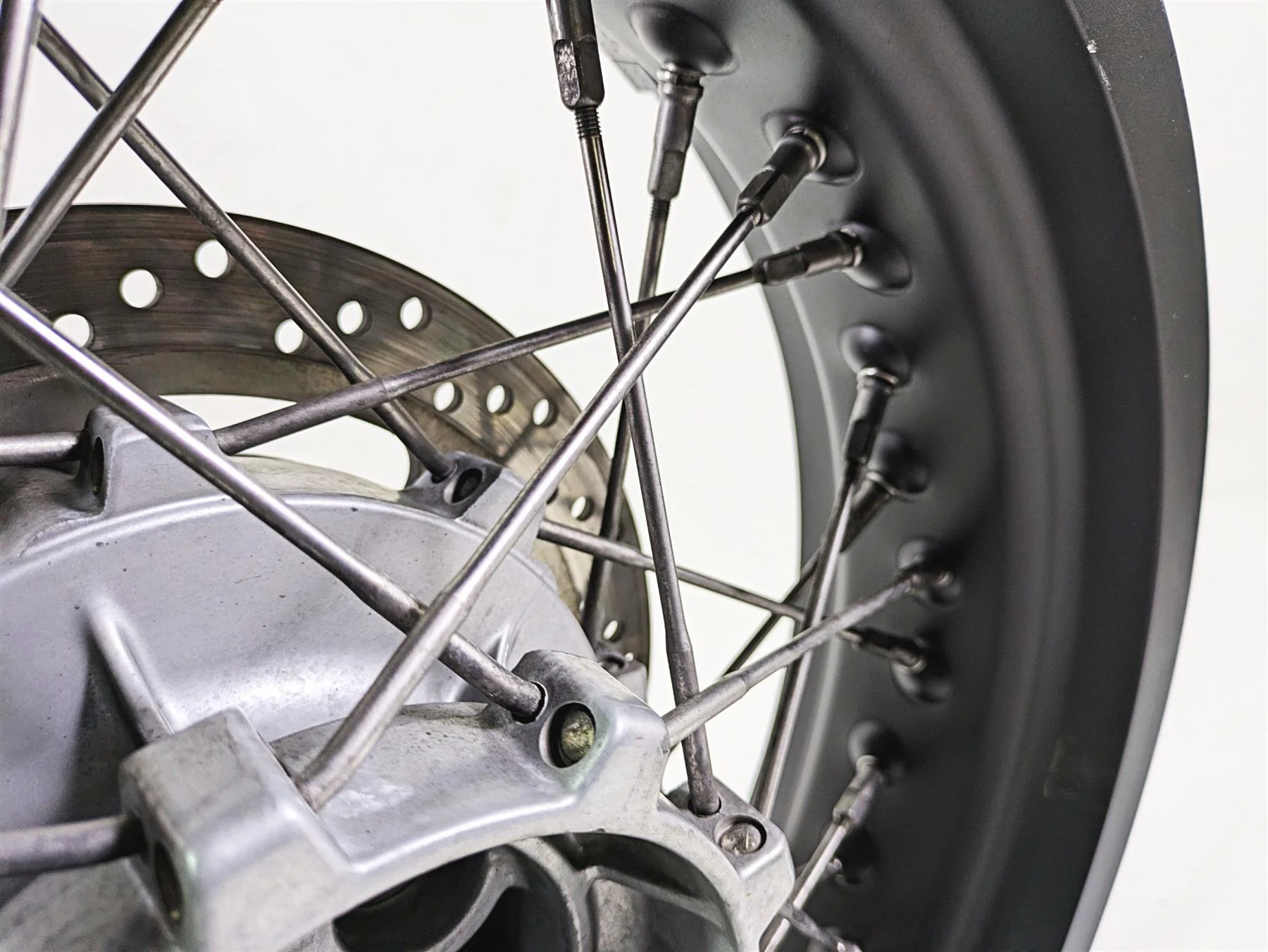 2016 Moto Guzzi Stelvio 1200 8V NTX Straight 17x4.25 Rear Wheel Spoke Rim - Image 9