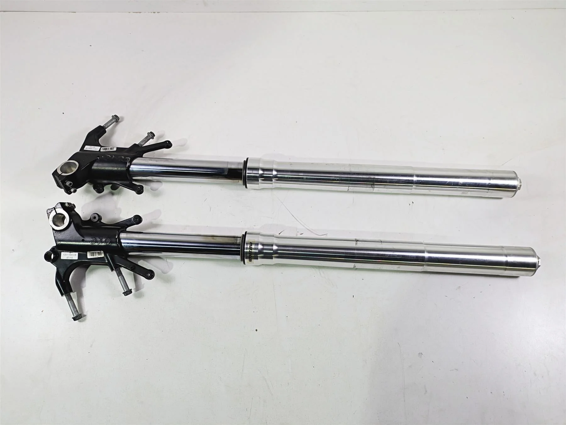 2016 Moto Guzzi Stelvio 1200 8V NTX Straight 2A Front Fork Leg Set - Read 887091 - Image 2