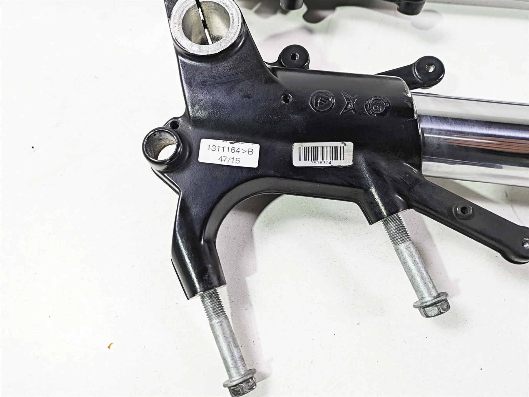 2016 Moto Guzzi Stelvio 1200 8V NTX Straight 2A Front Fork Leg Set - Read 887091 - Image 3
