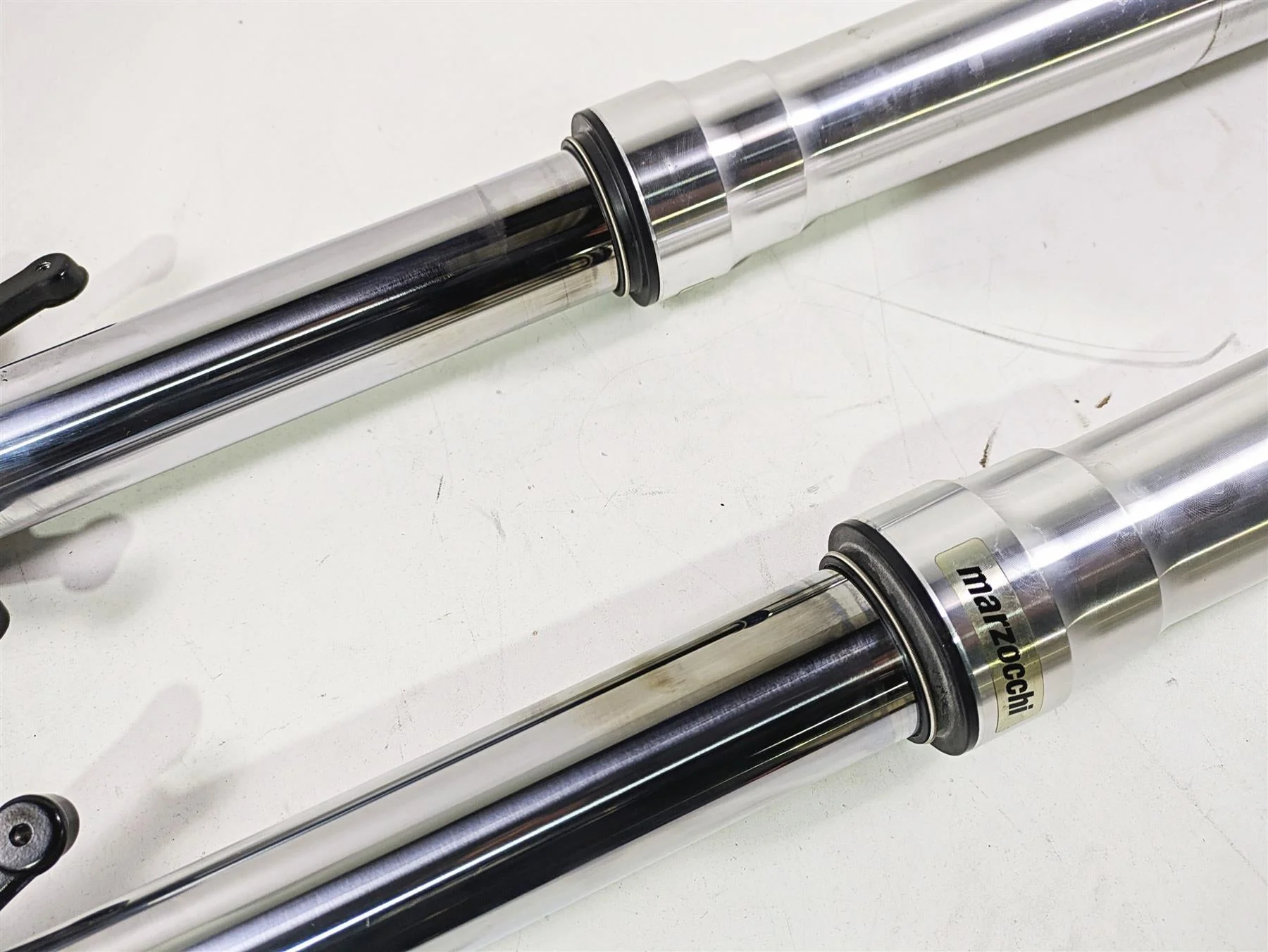 2016 Moto Guzzi Stelvio 1200 8V NTX Straight 2A Front Fork Leg Set - Read 887091 - Image 6