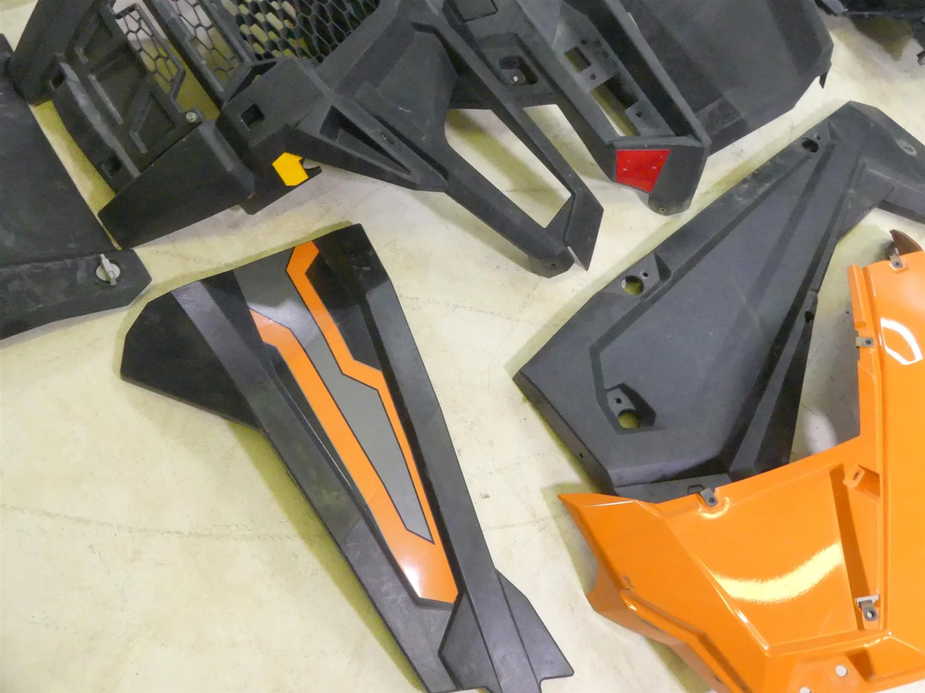 2016 Polaris RZR900 S EPS Body Fairing Plastic Tank Door Panel Cover Set 5439834 - Image 10