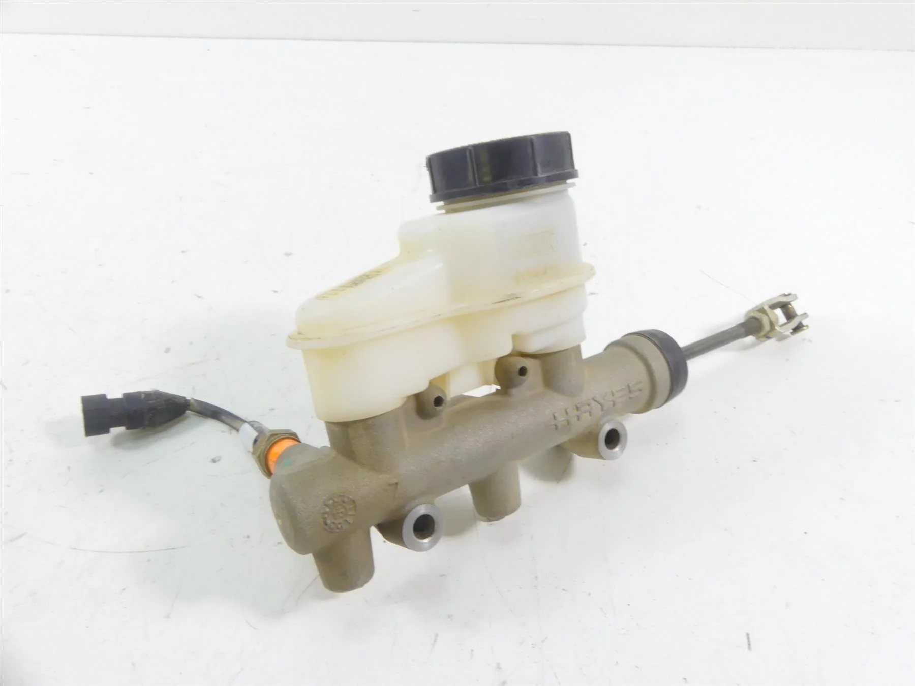 2016 Polaris RZR900 S EPS Hayes Brake Master Cylinder 1911982 - Image 3