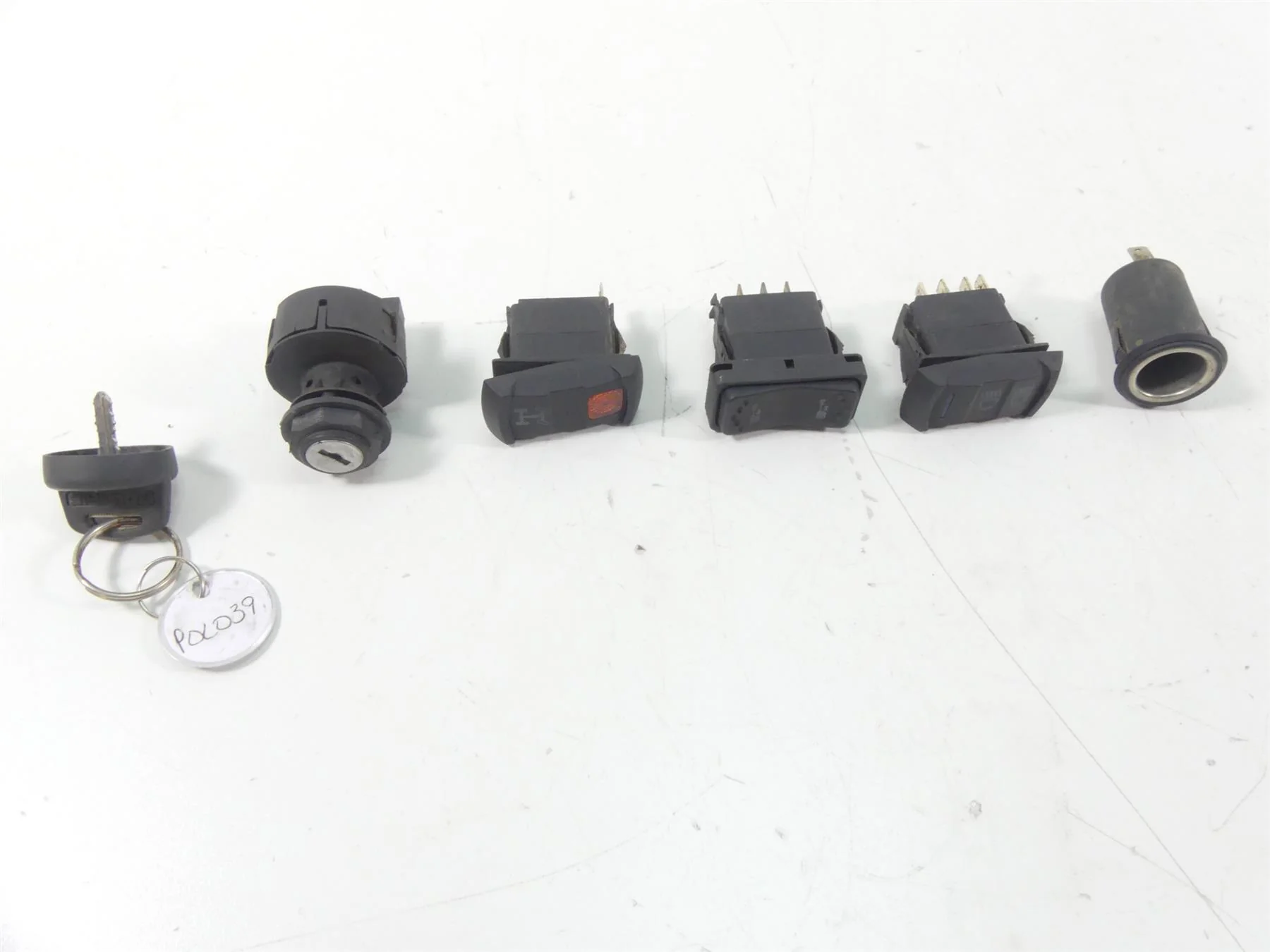 2016 Polaris RZR900 S EPS Ignition Switch Light Awd Switch Key Set 4012165