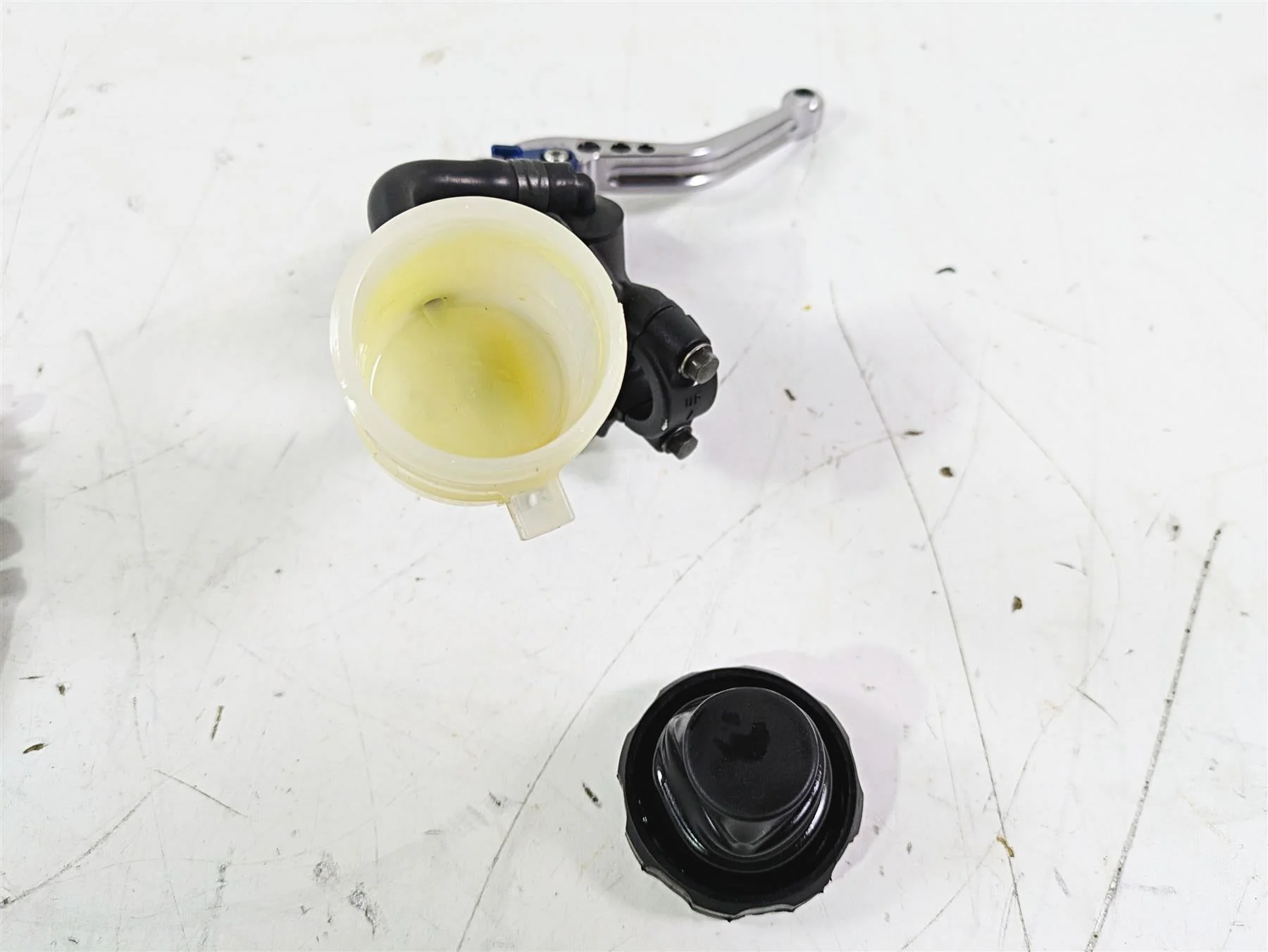 2016 Suzuki GSXR1000 Front Radial Brake Master Cylinder Nissin 11/16 59600-47H00 - Image 12