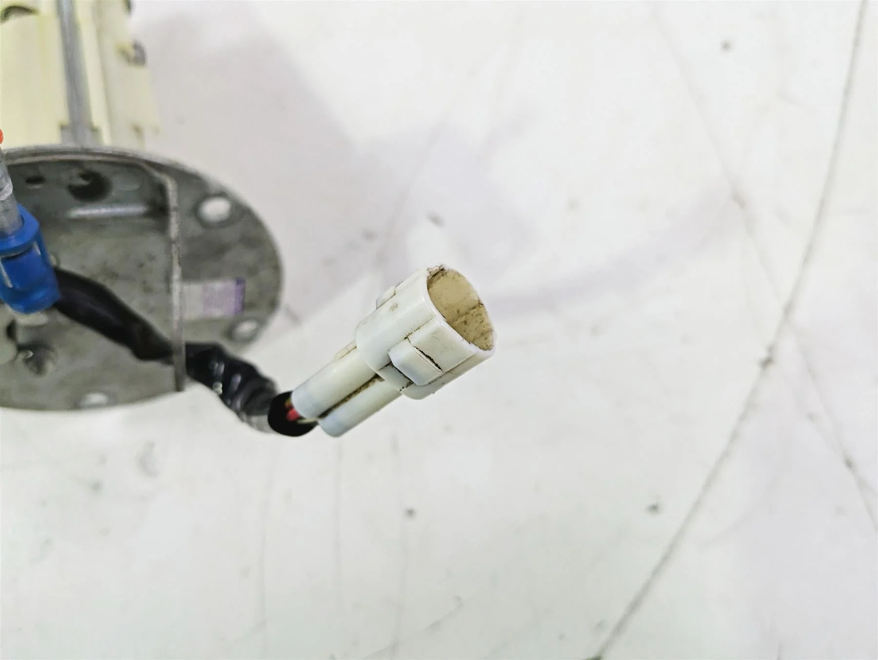 2016 Suzuki GSXR1000 Fuel Gas Petrol Pump - Tested 15100-47H10 - Image 6