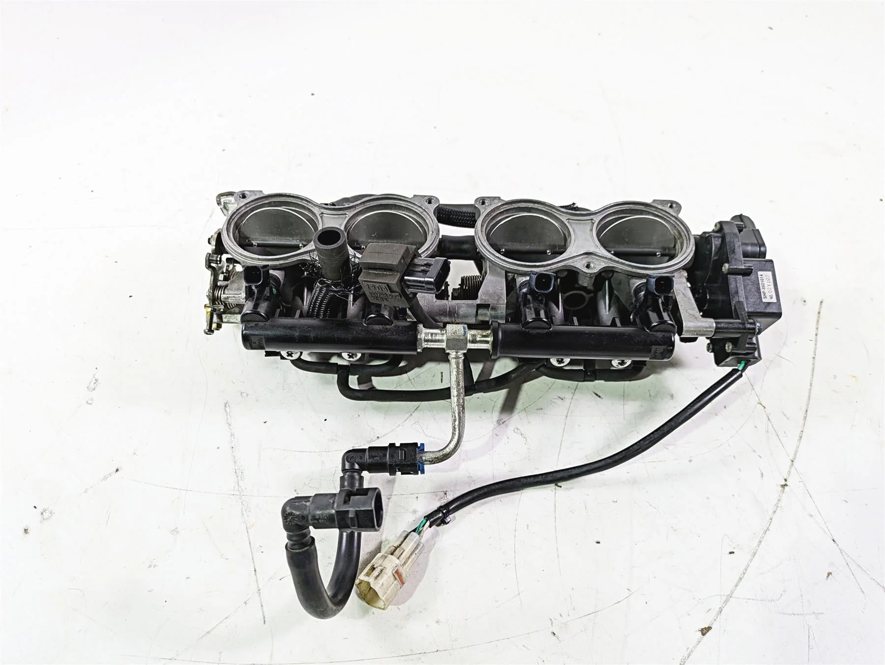 2016 Suzuki GSXR1000 Keihin Throttle Body Bodies Fuel Injection  13406-47H40 - Image 3