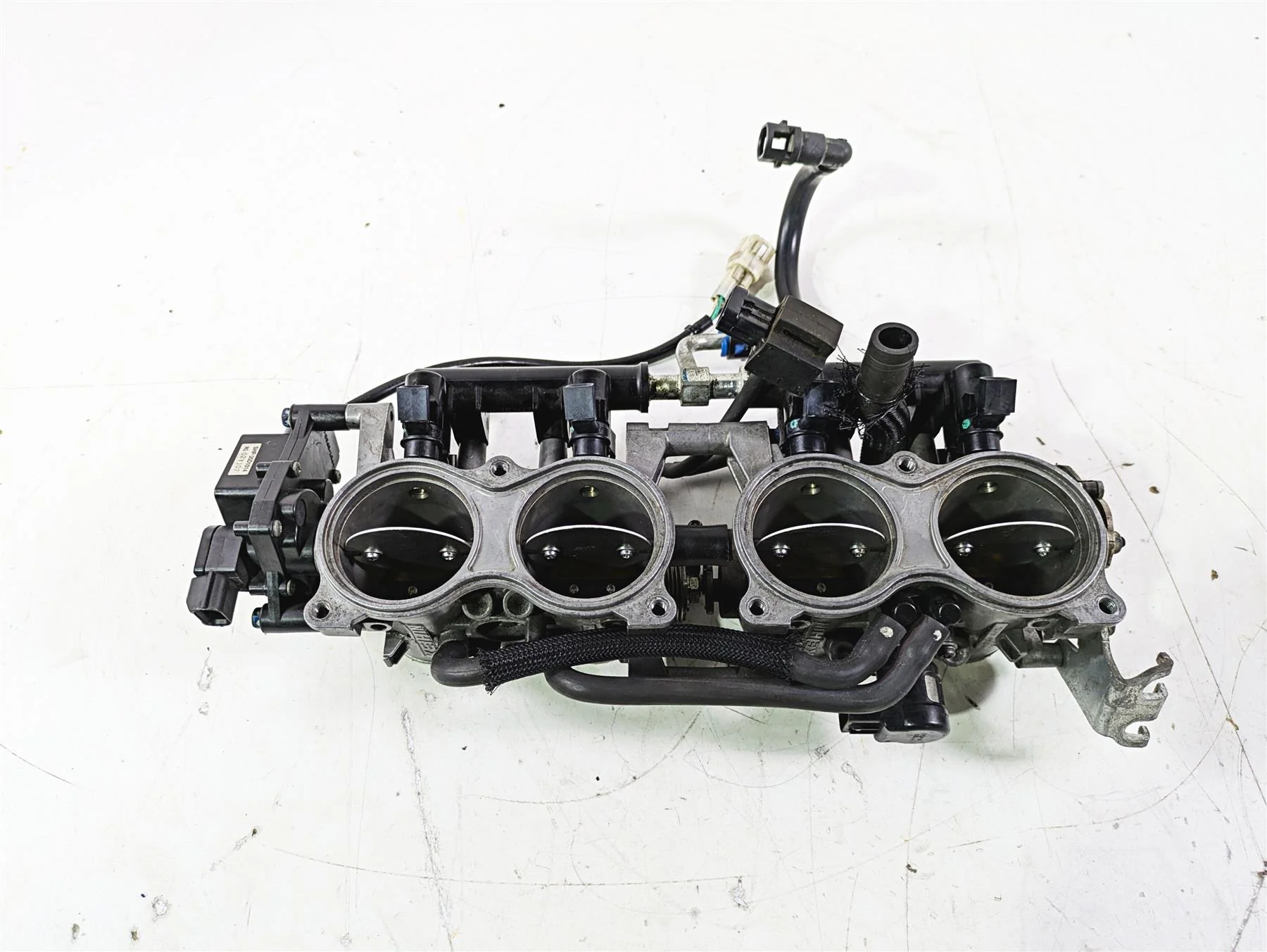 2016 Suzuki GSXR1000 Keihin Throttle Body Bodies Fuel Injection  13406-47H40 - Image 5