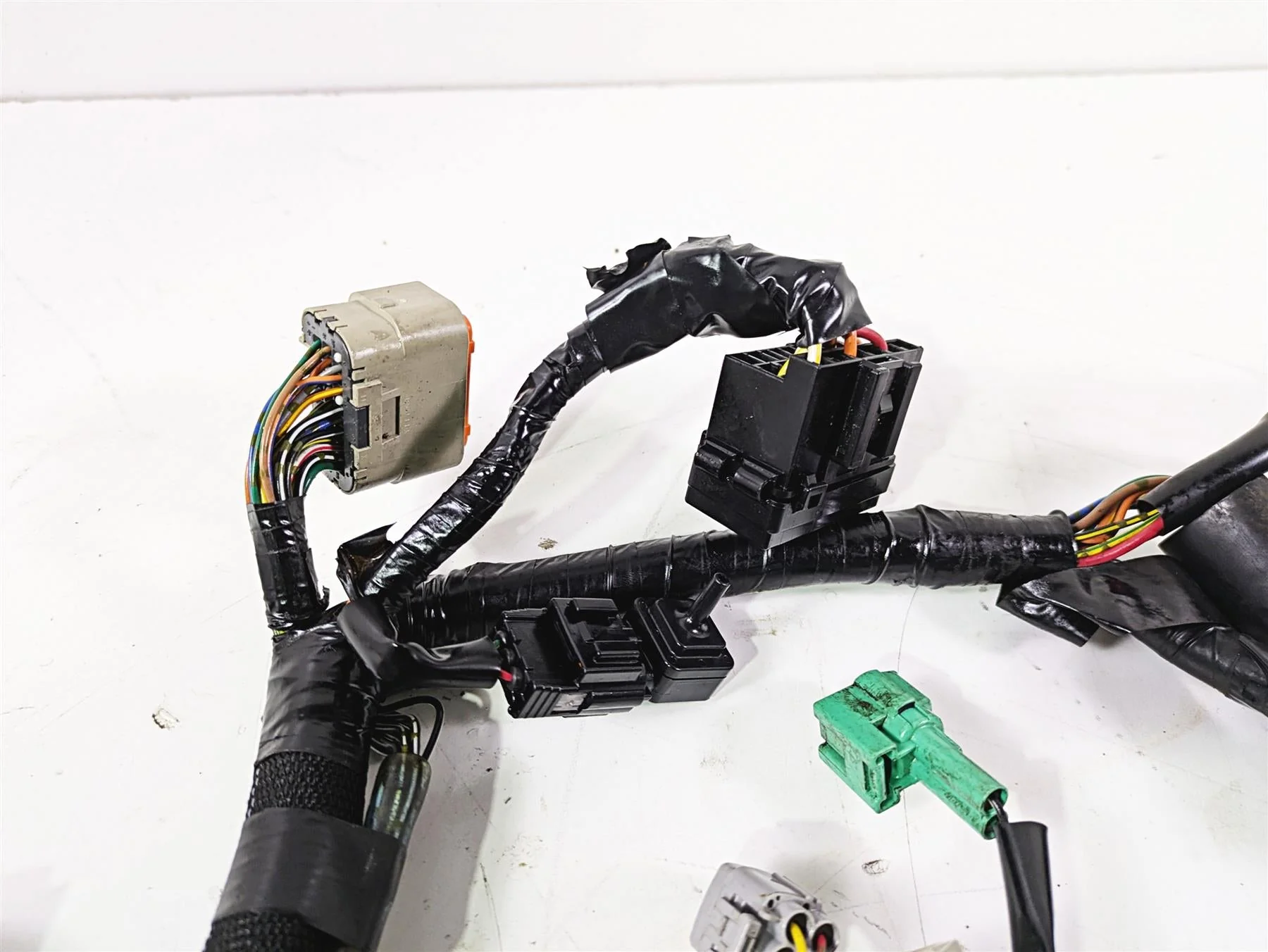 2016 Suzuki GSXR1000 Main Wiring Harness Loom - No Cuts 36610-47HB0 36610-47HB1 - Image 10
