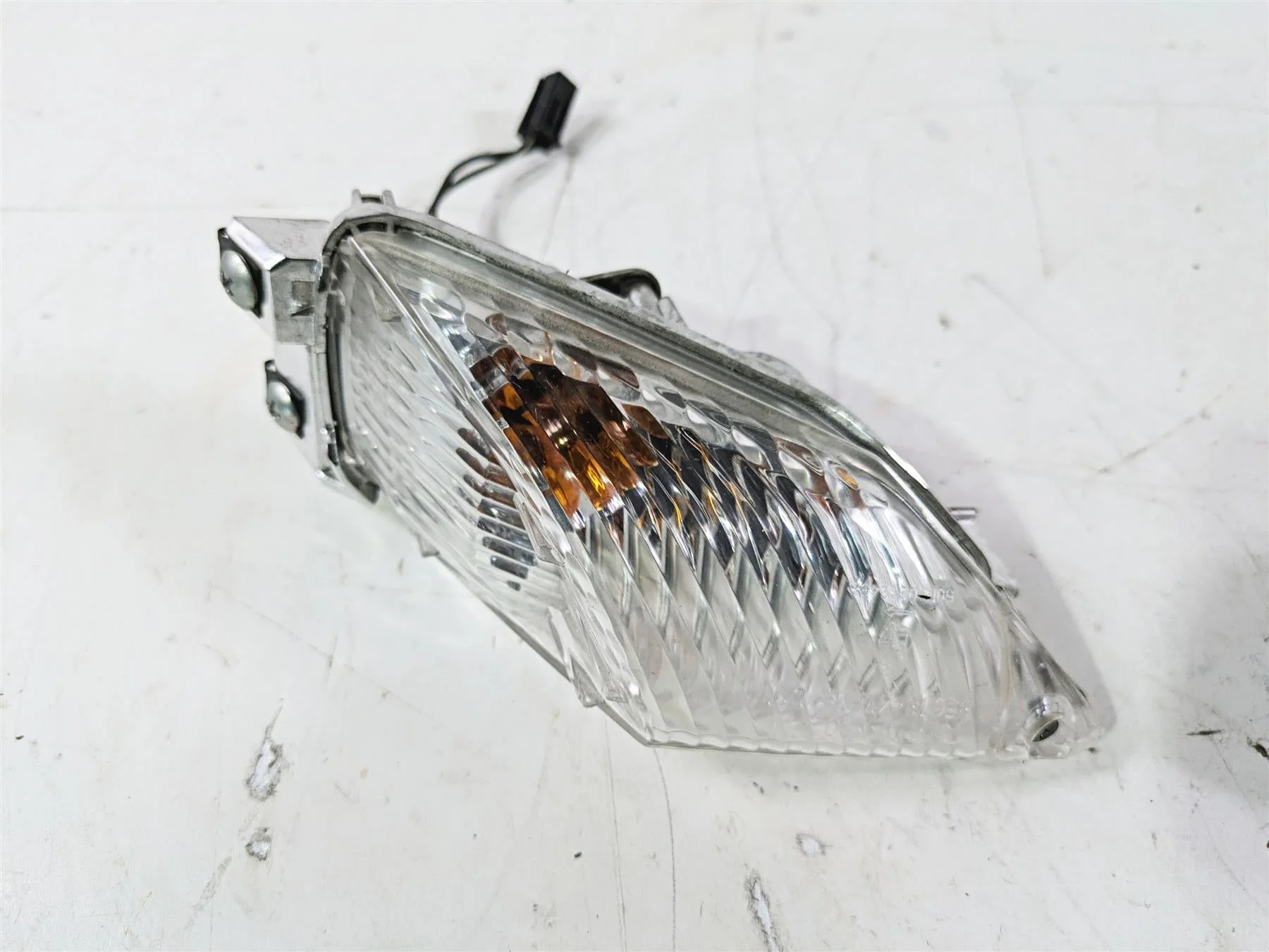 2016 Suzuki GSXR1000 Rear Blinkers Turn Signal Set 35603-47H00 35604-47H00 - Image 6