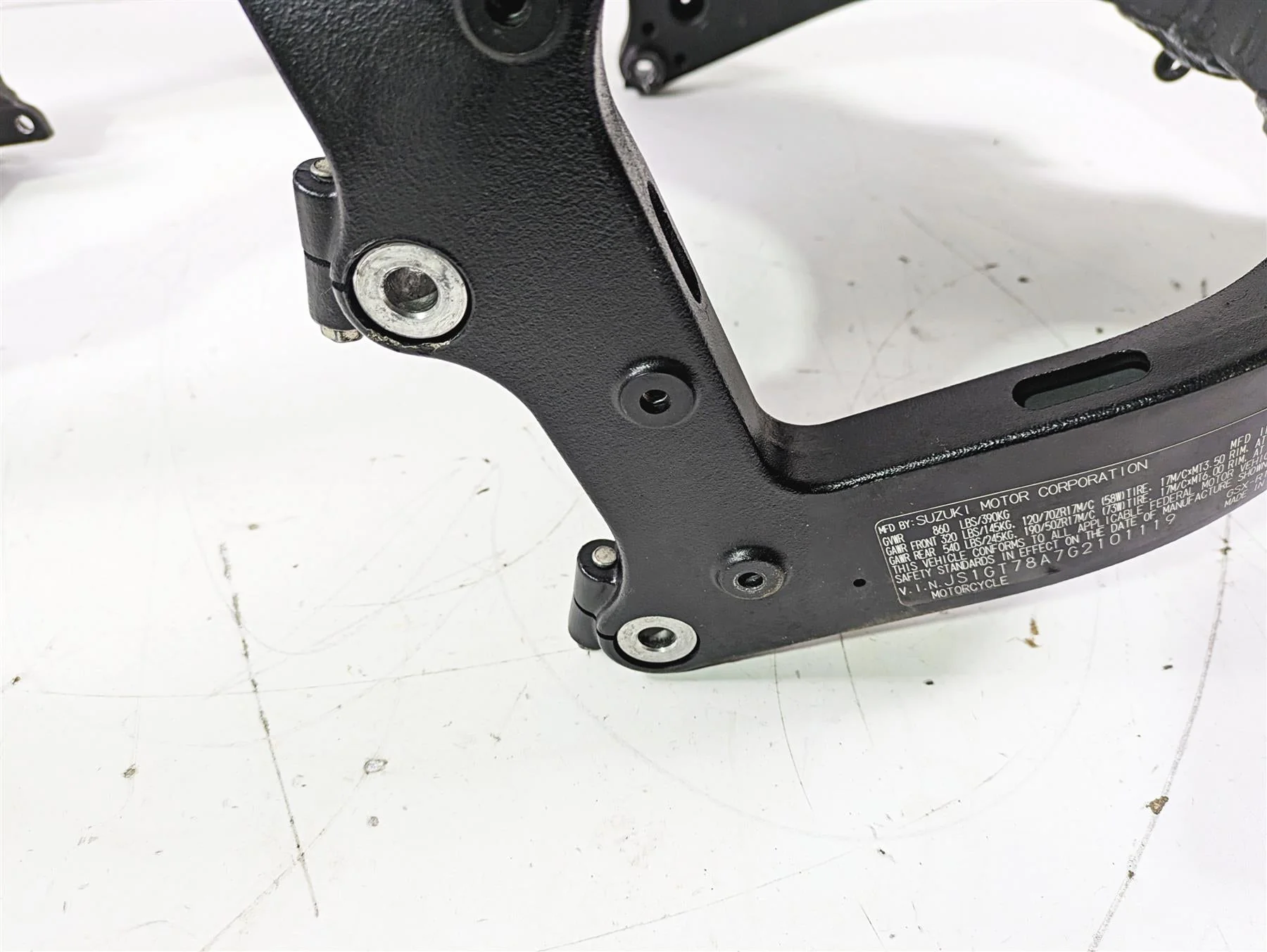 2016 Suzuki GSXR1000 Straight Main Frame Chassis With Mississippi Salvage Title 41100-47H21-YAP - Image 7
