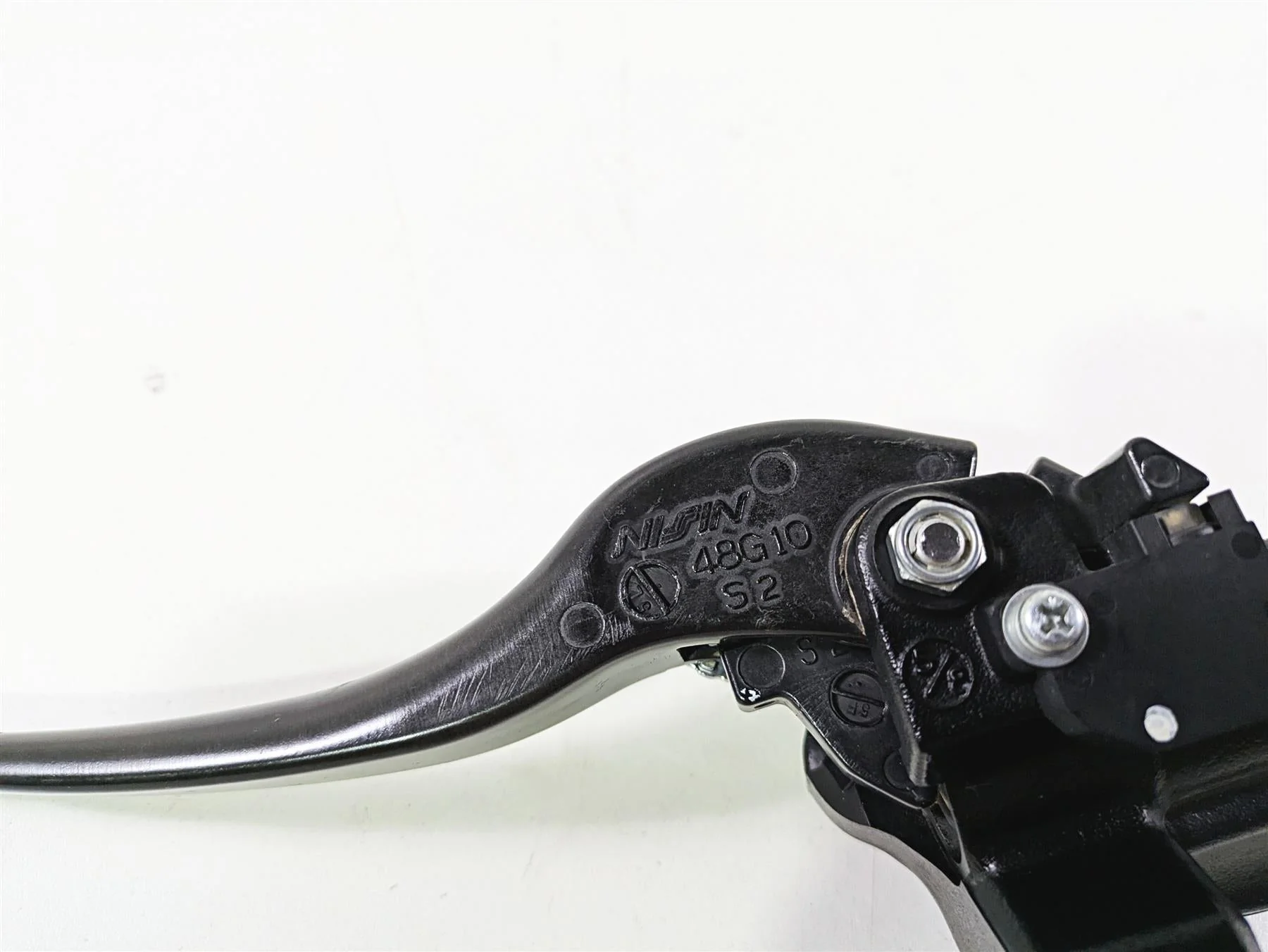 2016 Suzuki M109R VZR1800 Boulevard Front Brake Master Cylinder 5/8" 59600-10FD0 - Image 9