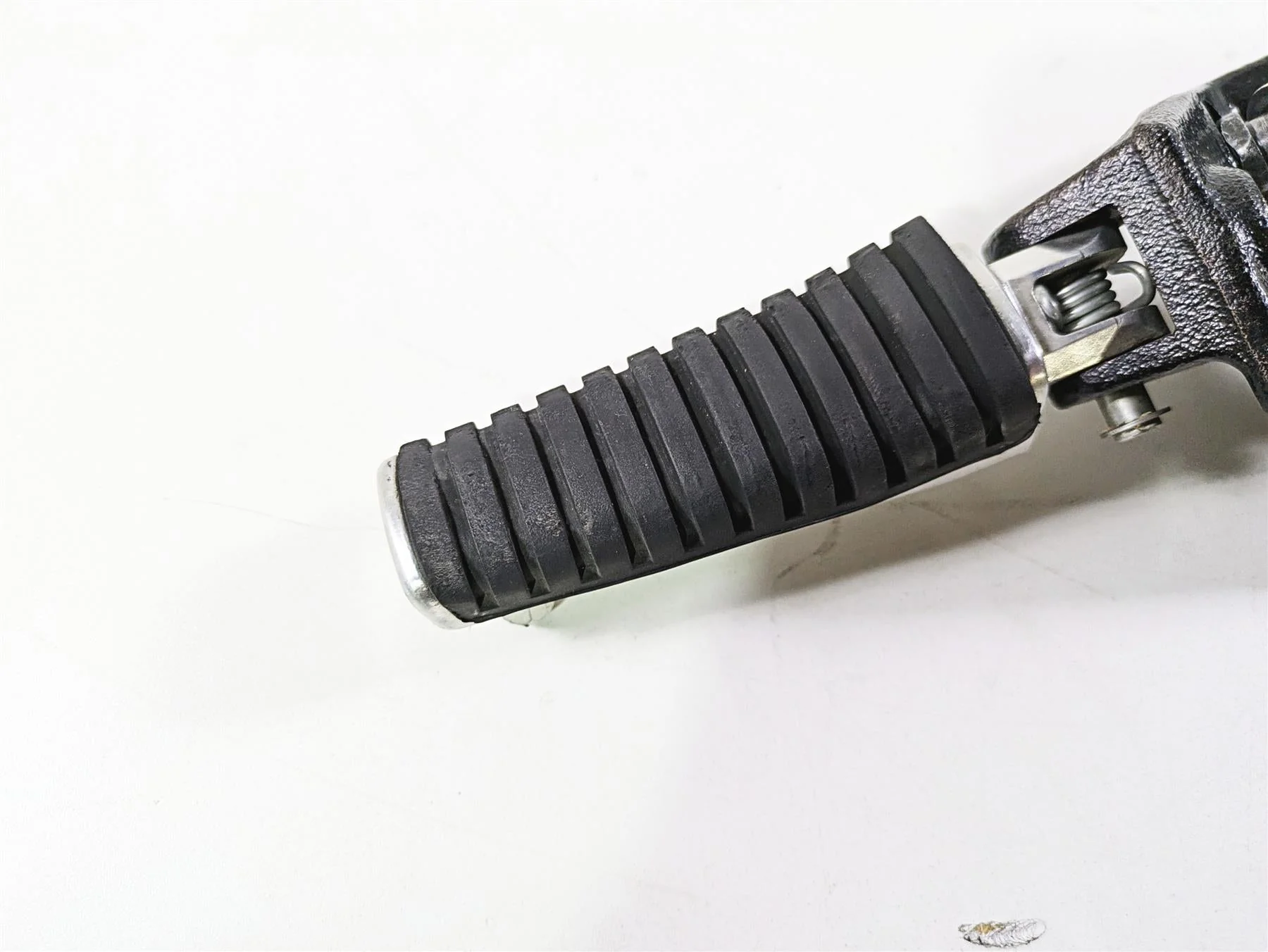 2016 Suzuki M109R VZR1800 Boulevard Left Front Footpeg + Mount 43521-48G01 - Image 6