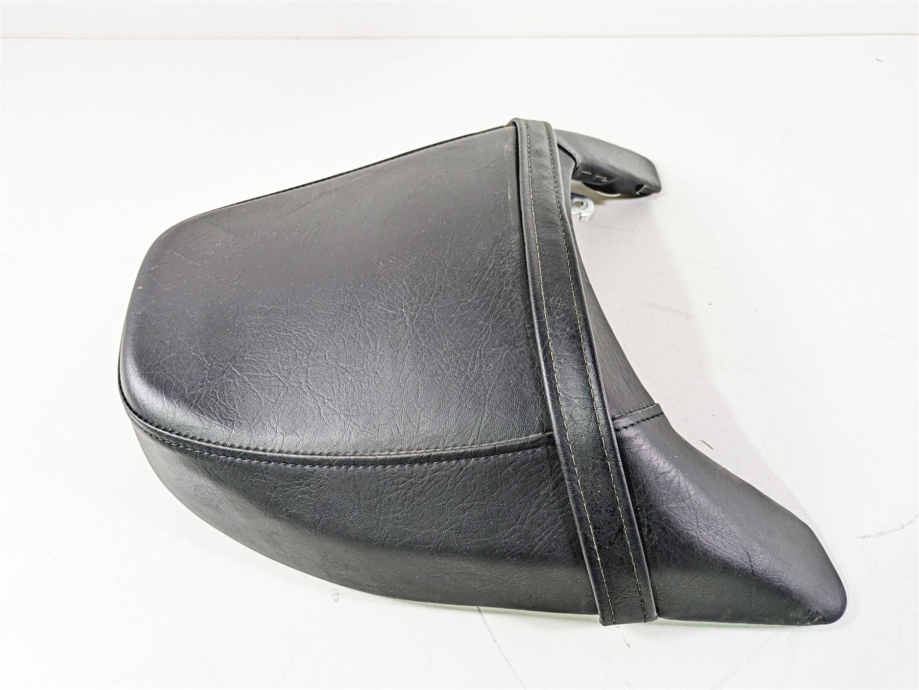 2016 Suzuki M109R VZR1800 Boulevard Rear Seat Saddle - Read 281322 45300-48G00