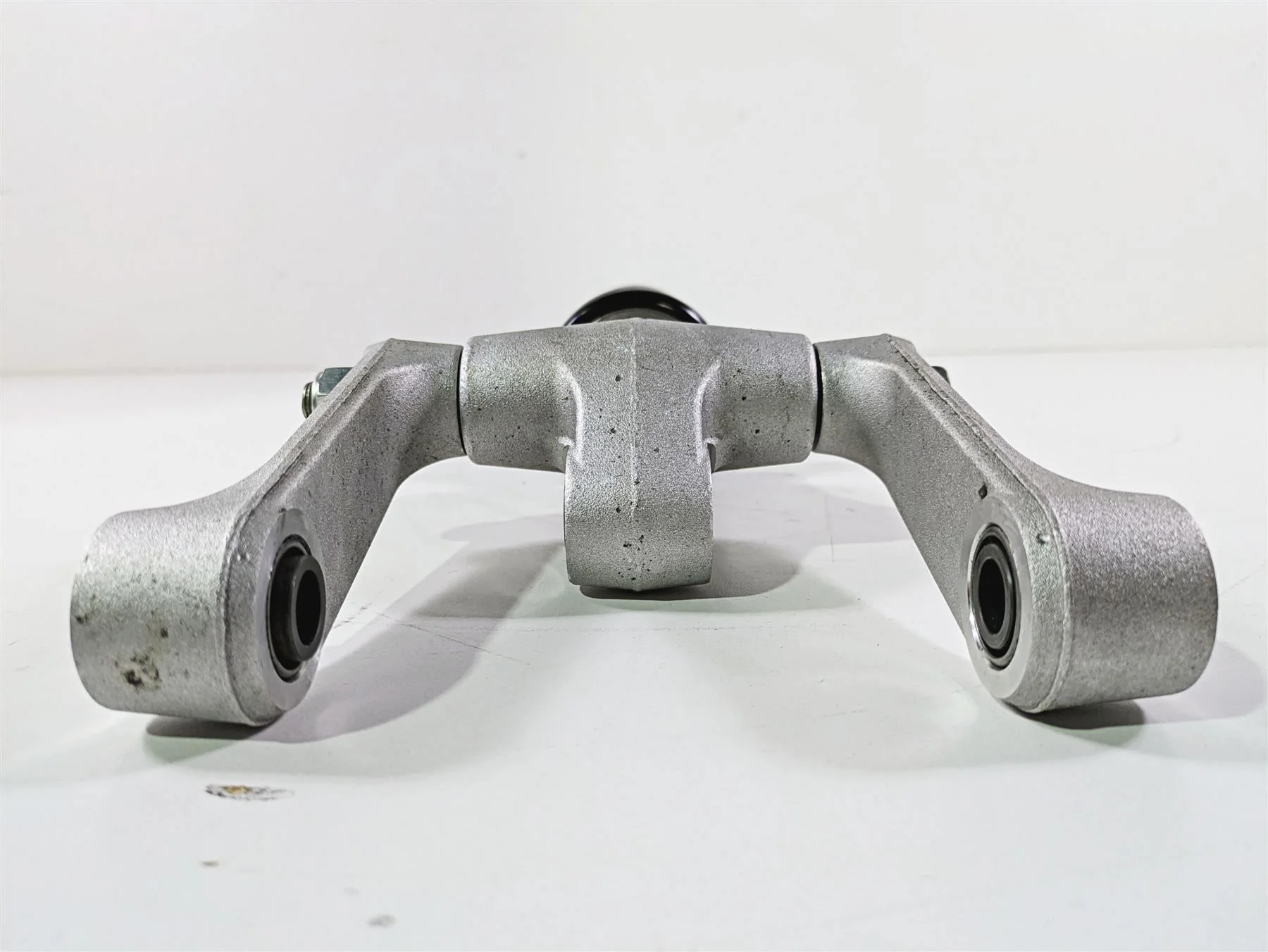 2016 Suzuki M109R VZR1800 Boulevard Rear Shock Suspension Damper 62100-48GB0 - Image 10