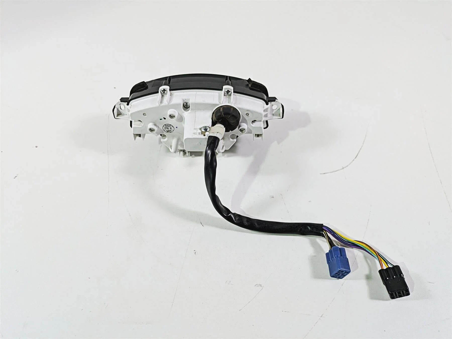 2016 Suzuki M109R VZR1800 Boulevard Tachometer Tacho Instrument 34220-48G30 - Image 3