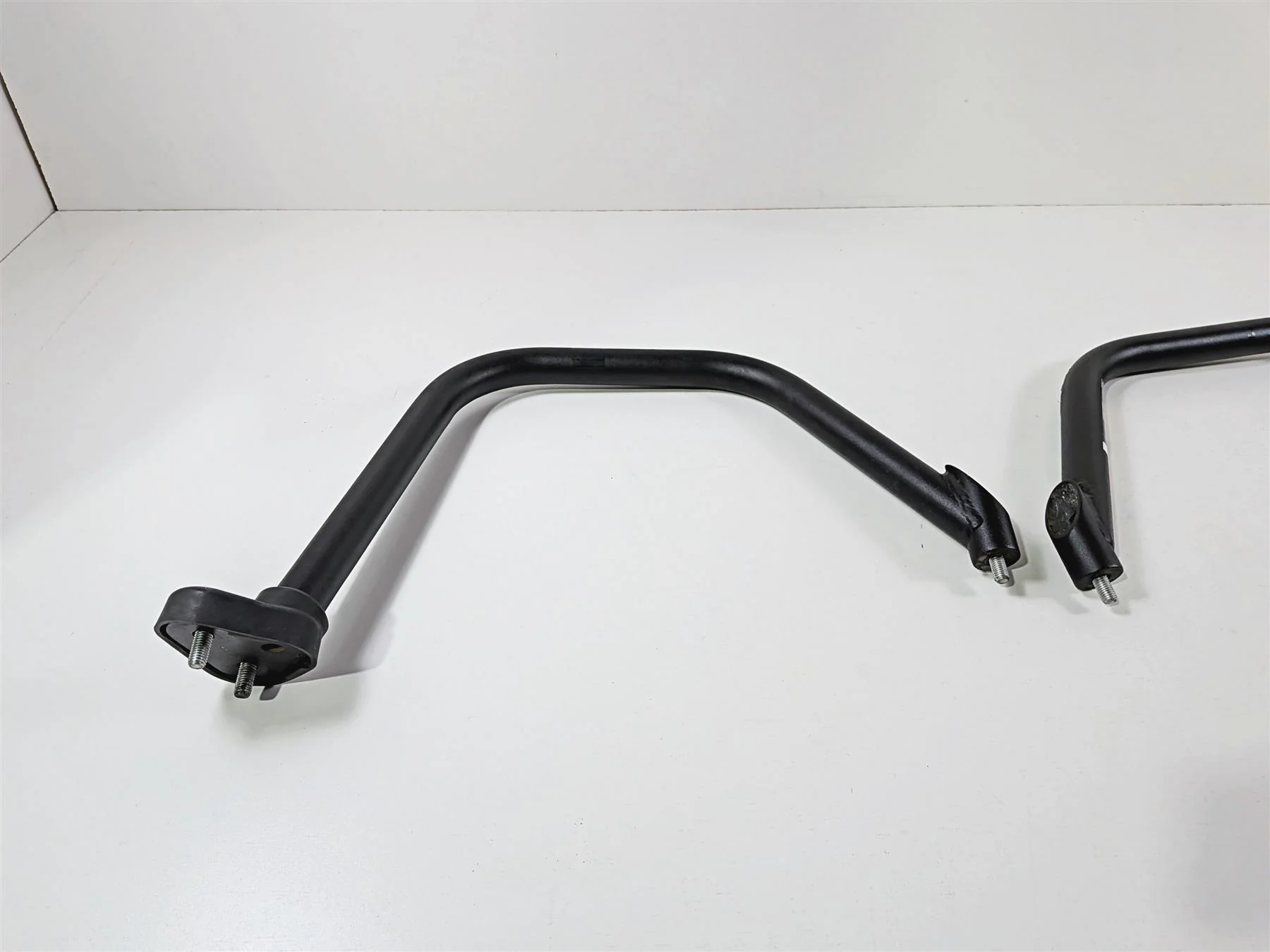 2016 Victory Cross Country Left Right Engine Crash Bar Set -READ 1018056 1018057 - Image 4