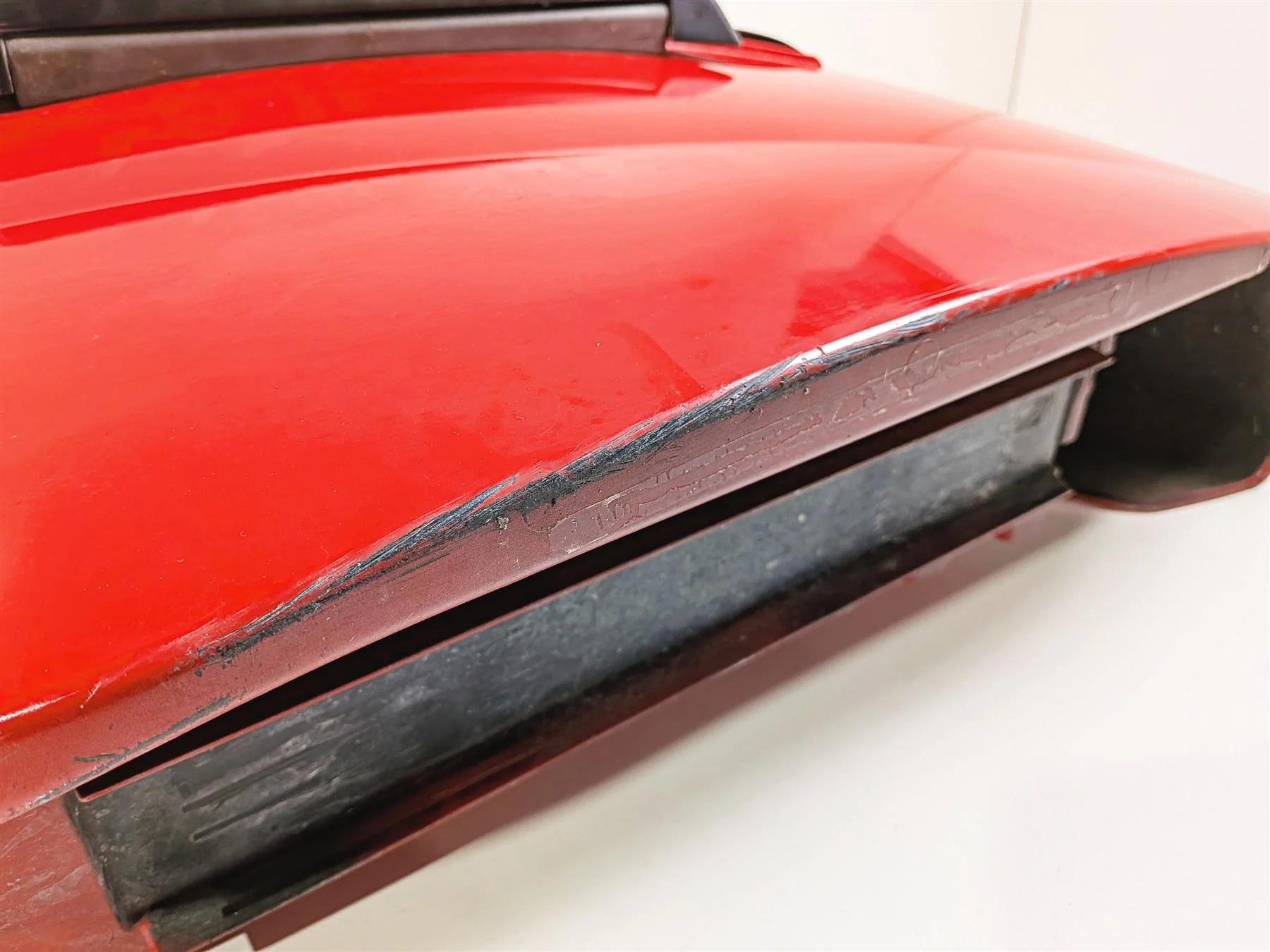 2016 Victory Cross Country Left Right Saddlebag Set - Red 5438372 5438373 - Image 13