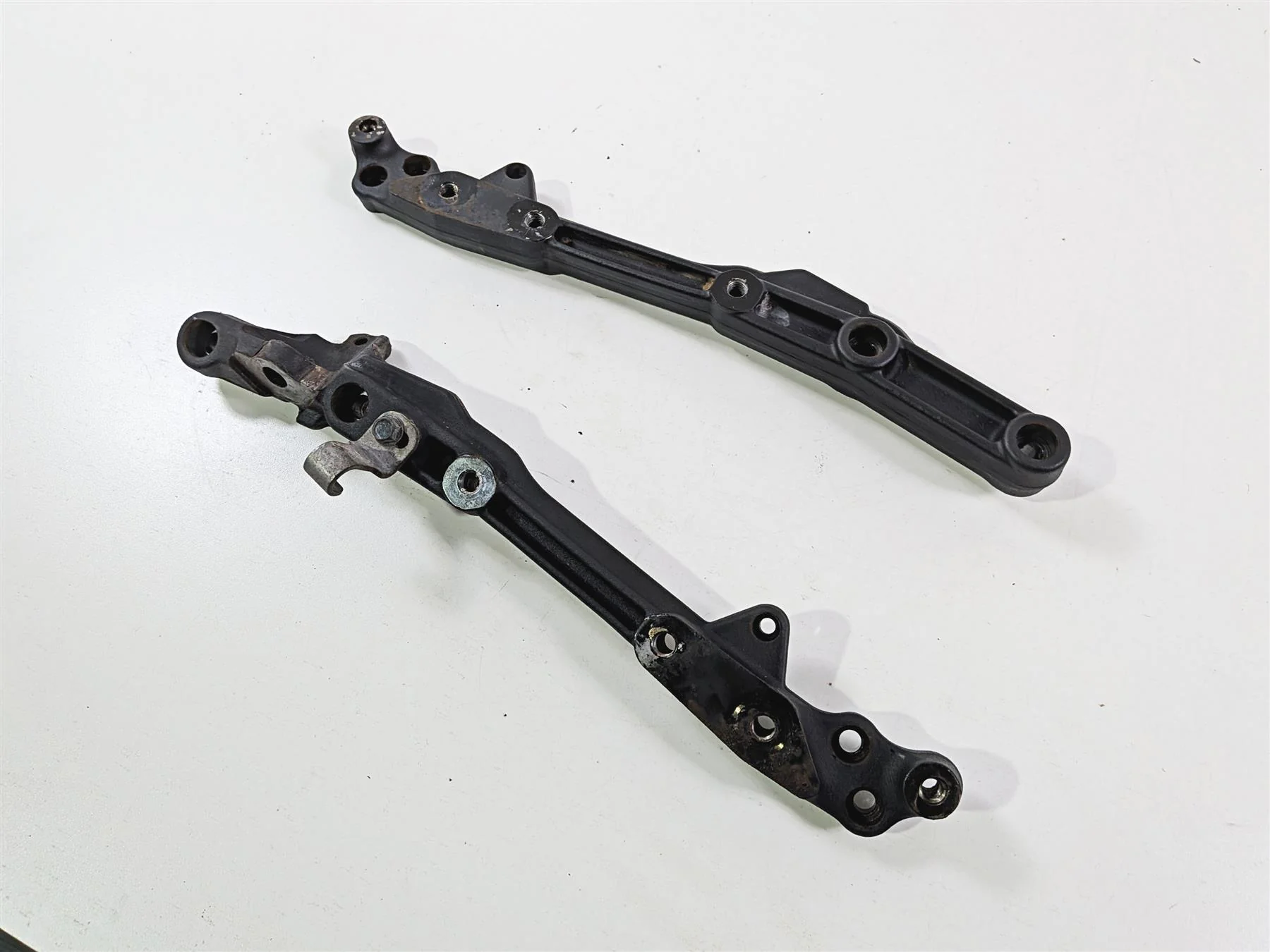 2016 Victory Cross Country Lower Frame Cradle Mount Set 5137537 5136540 - Image 11