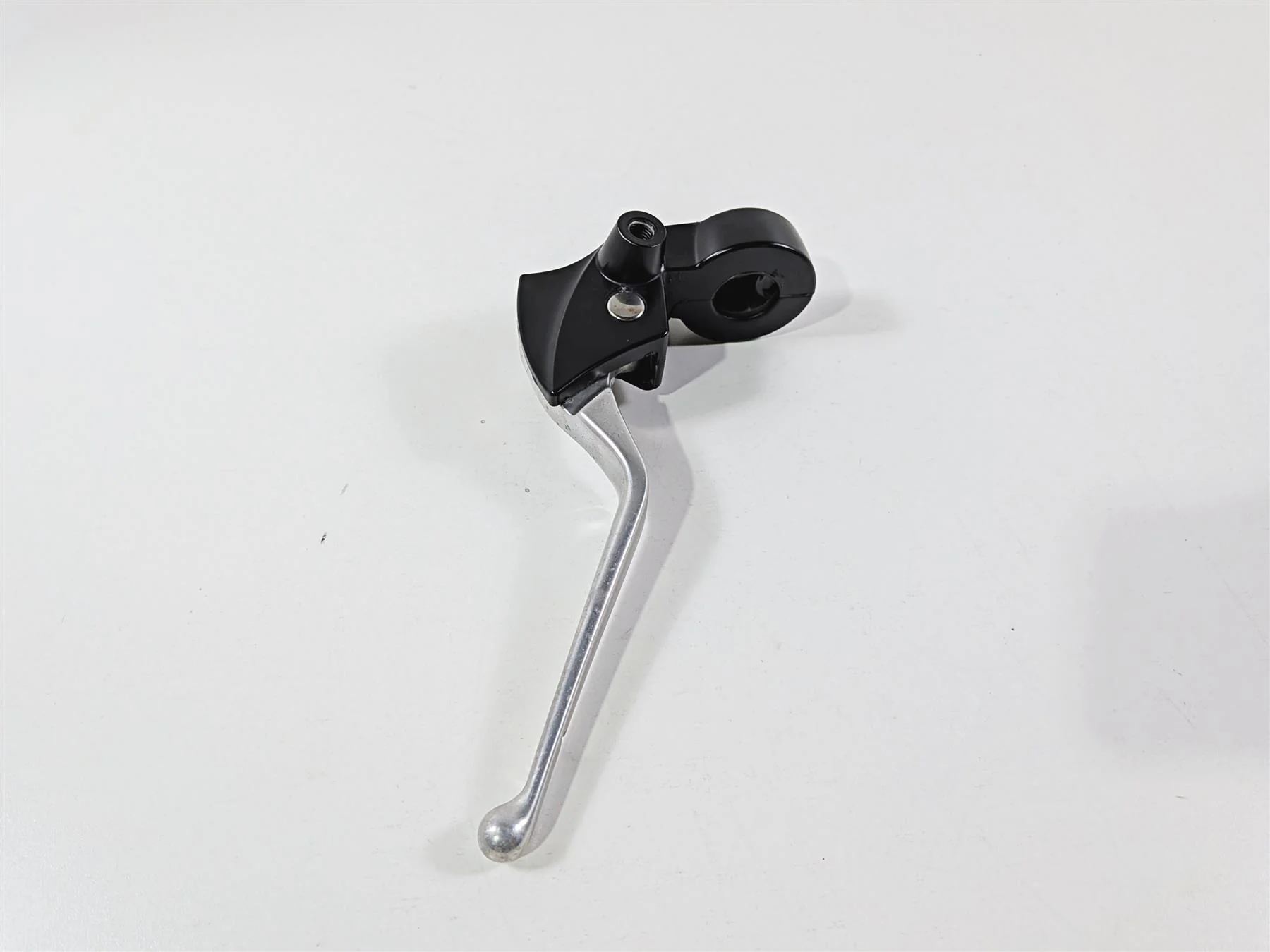 2016 Victory Cross Country Magura Clutch Perch & Lever 1322603 - Image 4