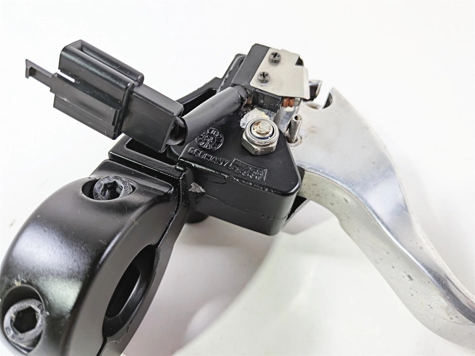 2016 Victory Cross Country Magura Clutch Perch & Lever 1322603 - Image 9