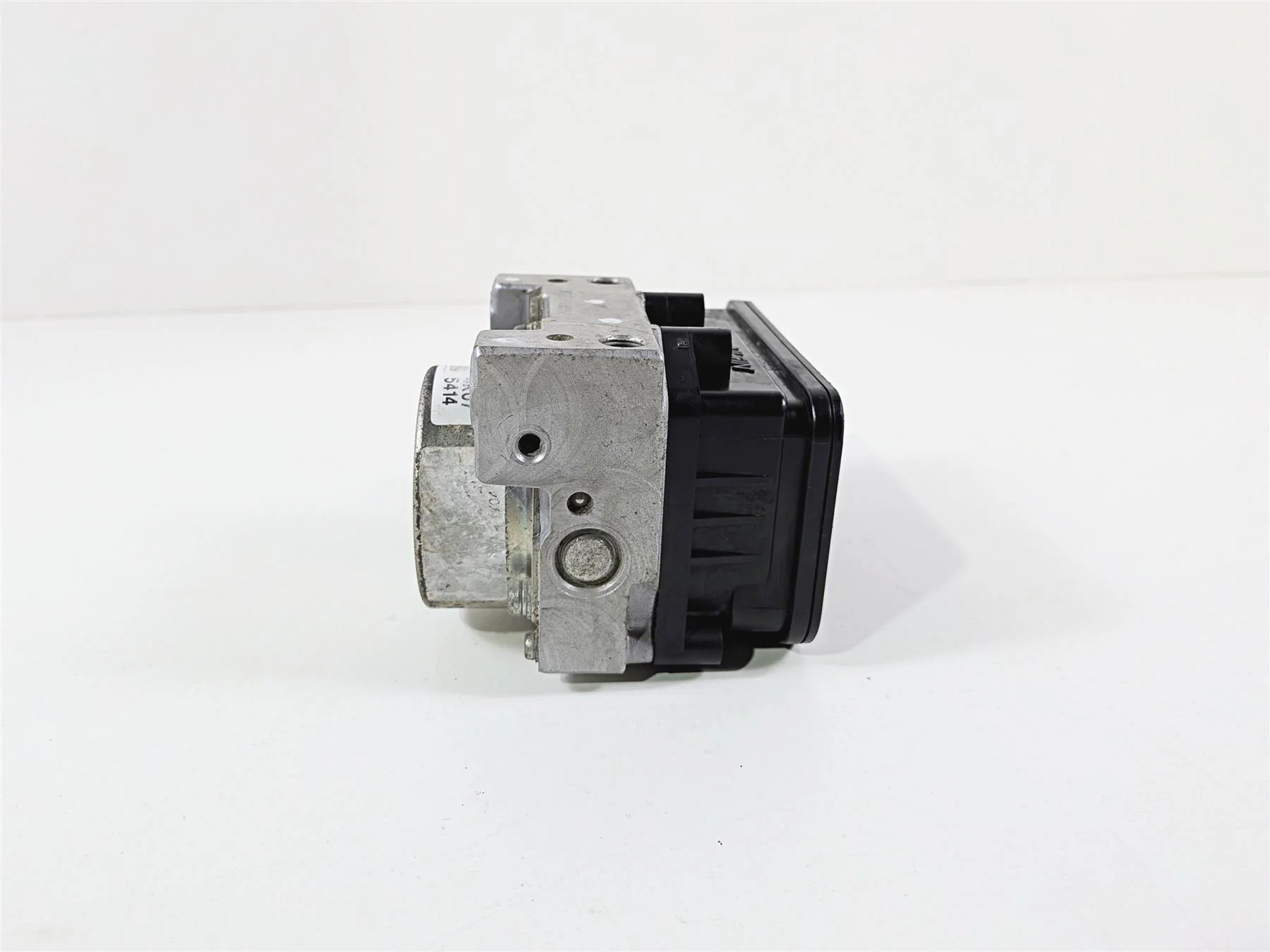 2016 Victory Cross Country Nissin Abs Brake Pump Unit Module 1911695 - Image 6