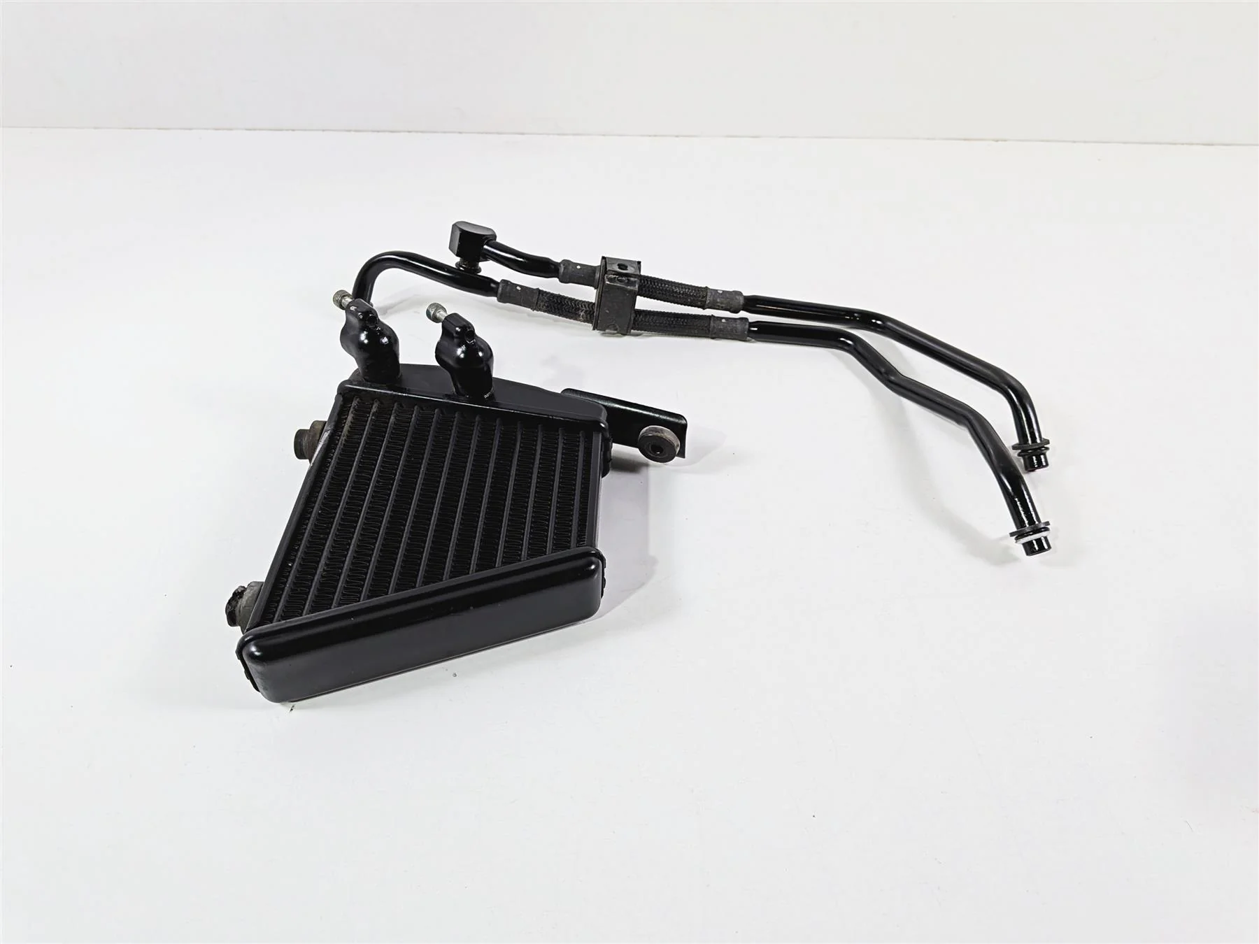 2016 Victory Cross Country Oil Cooler Radiator & Lines 1240919 - Image 3