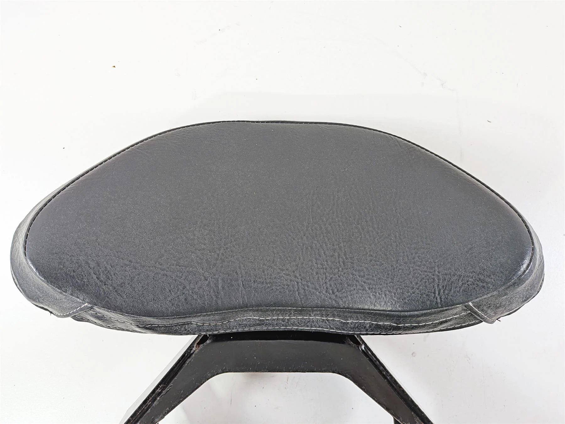 2016 Victory Cross Country Passenger Backrest Back Rest Sissy Bar Quick Release - Image 5