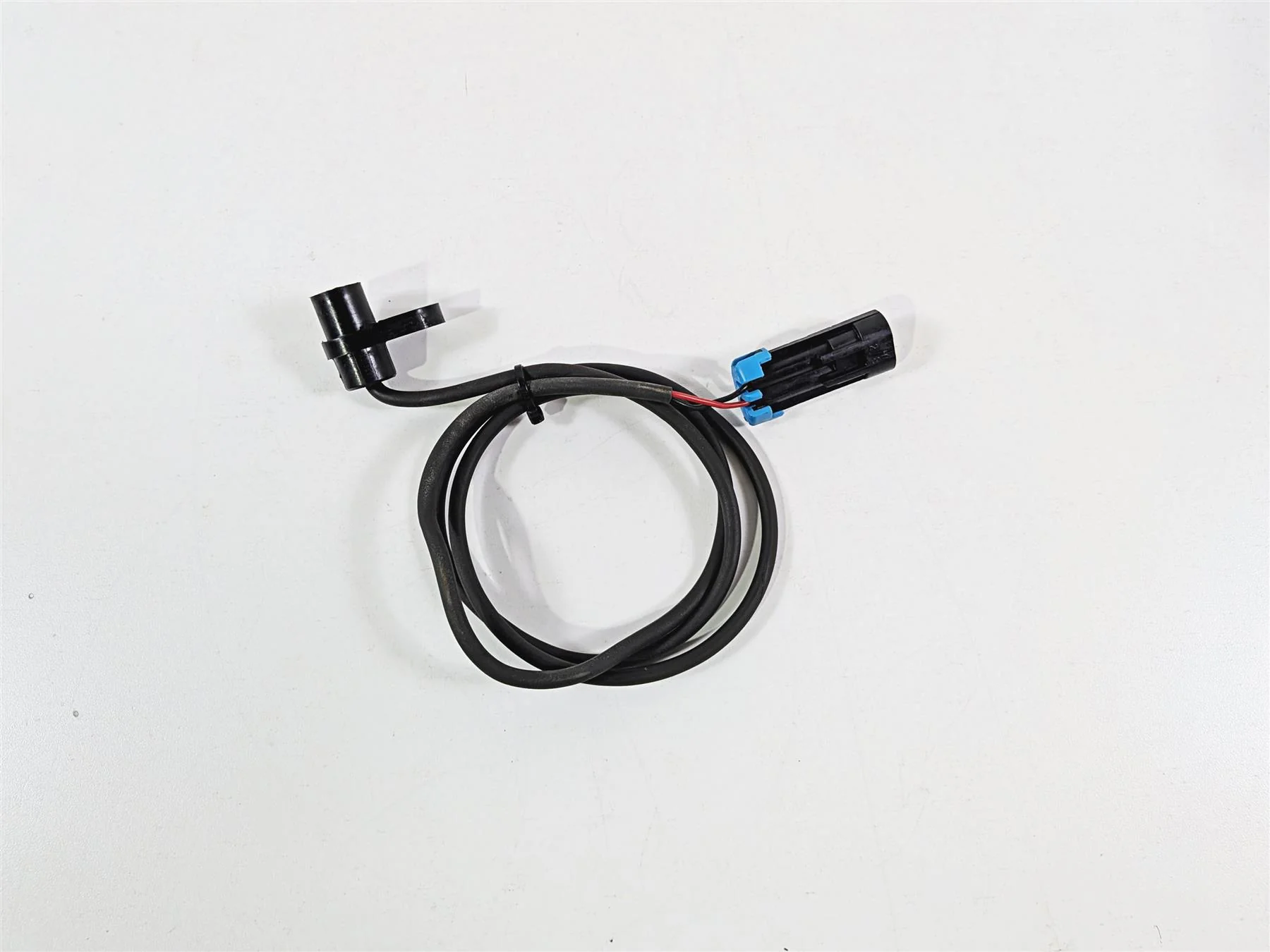 2016 Victory Cross Country Rear Abs Brake Wheel Speed Sensor 4013251 4081069 - Image 2