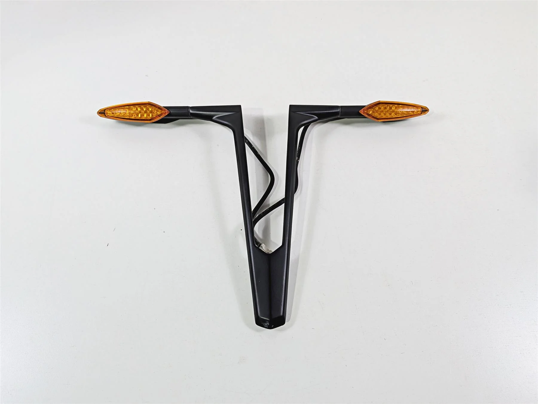 2016 Victory Cross Country Rear Black Turn Signal Linker & Trim 5136613 2411114 - Image 2