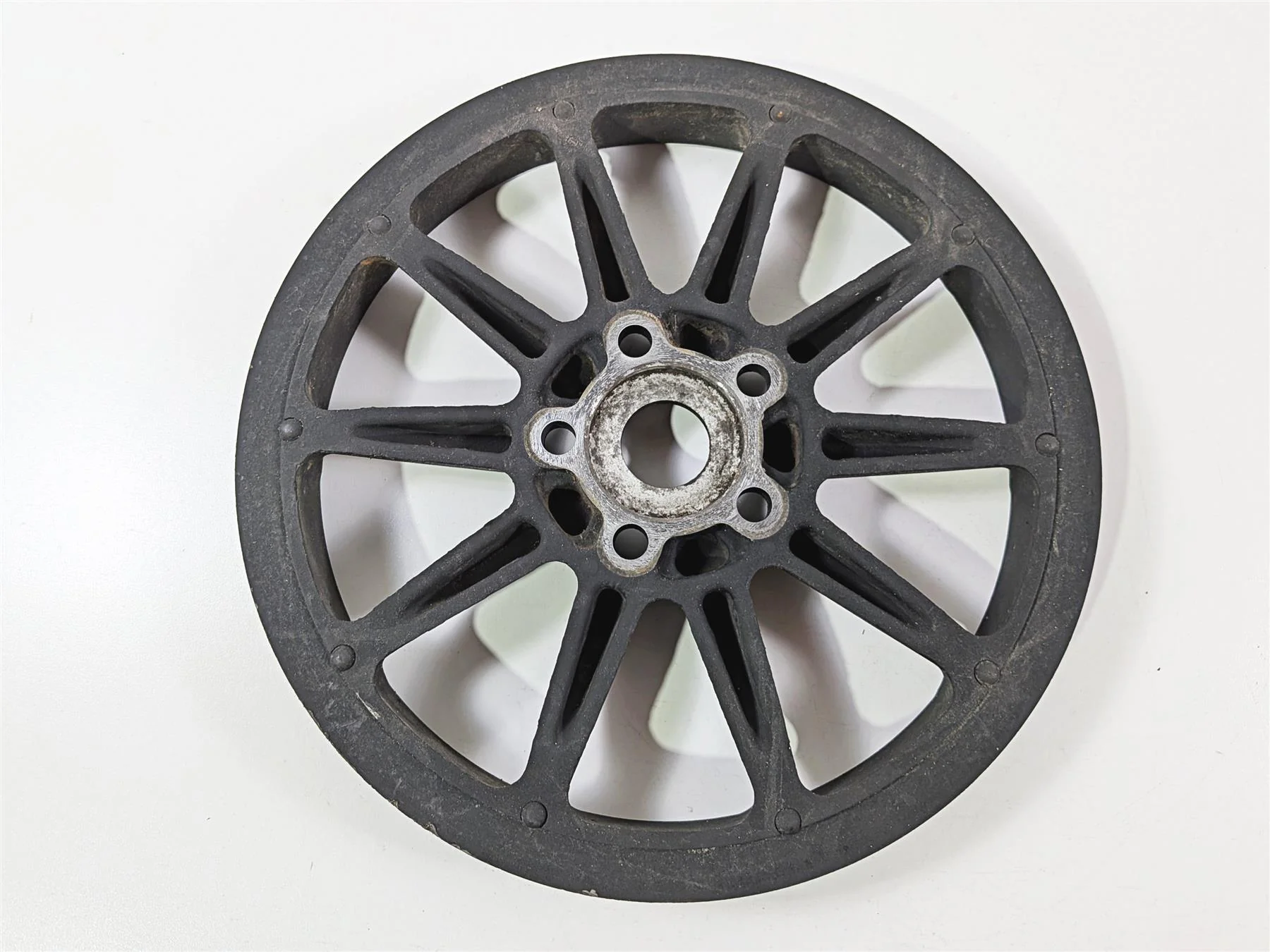 2016 Victory Cross Country Rear Drive Belt Pulley Sprocket 70T 1333369 - Image 4