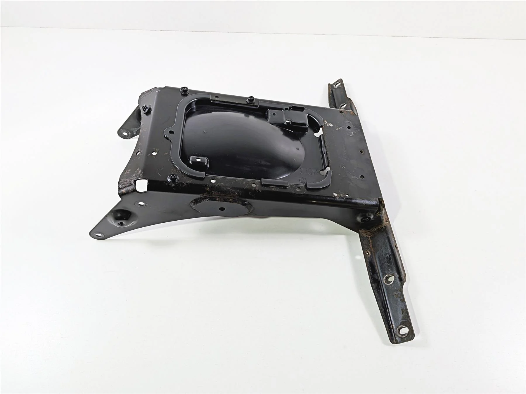 2016 Victory Cross Country Rear Metal Fender Support Holder Carrier Set 1017822