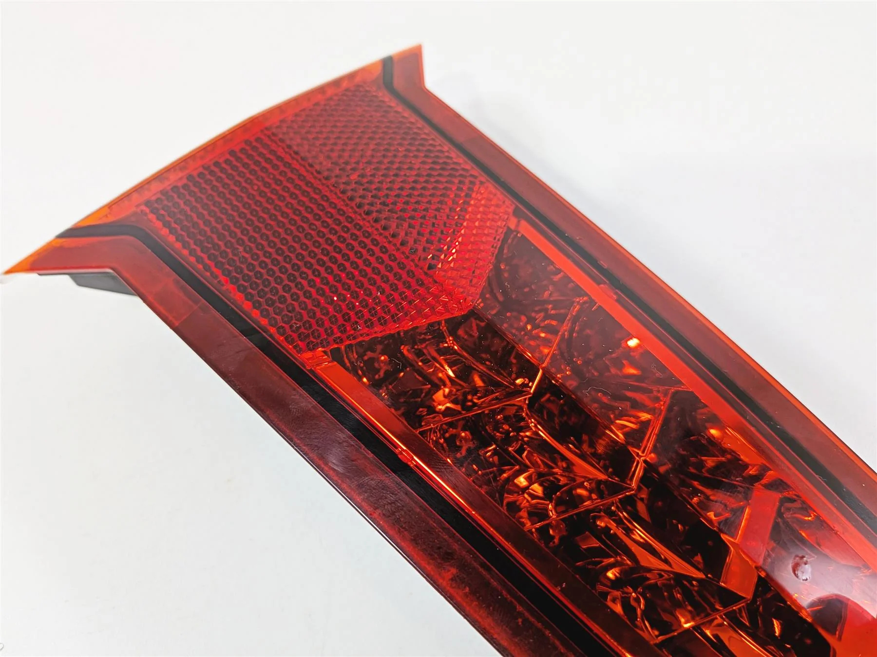 2016 Victory Cross Country Rear Taillight Tail Light Lamp 2411623 - Image 13