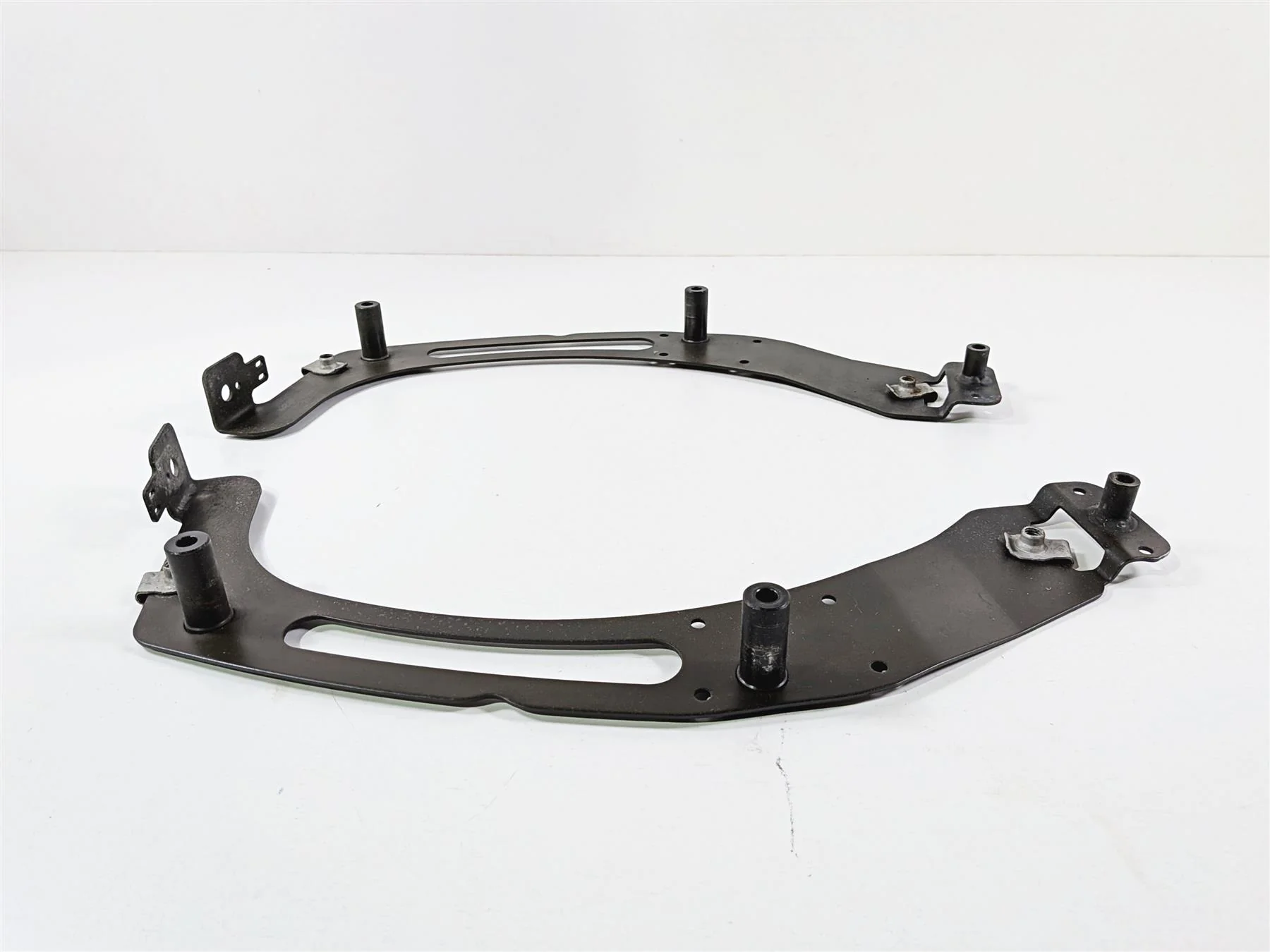 2016 Victory Cross Country Saddle Bag Mounts Holder Carrier 1017862 1017863 - Image 2