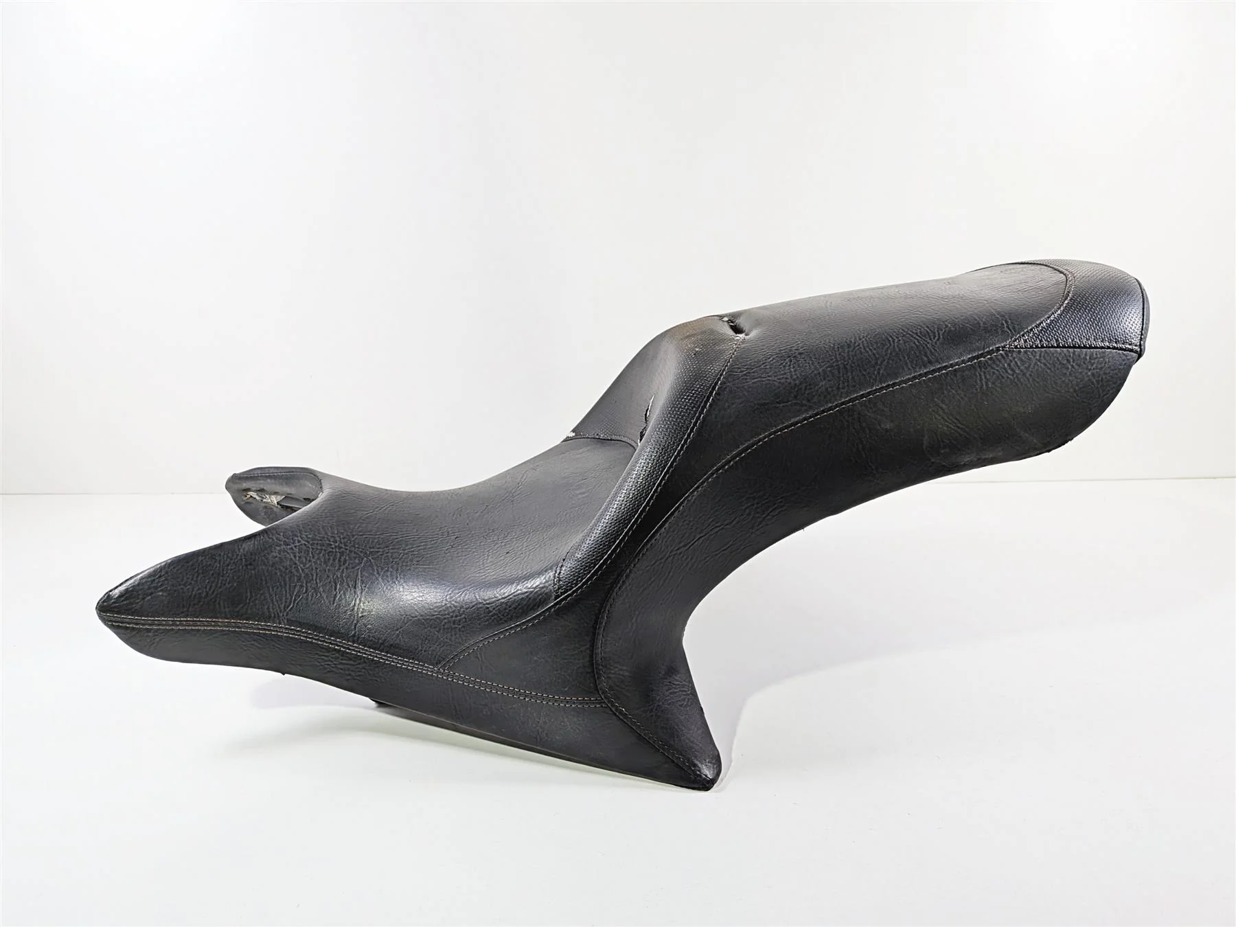 2016 Victory Cross Country Unheated Seat Saddle 1017680 - Image 4