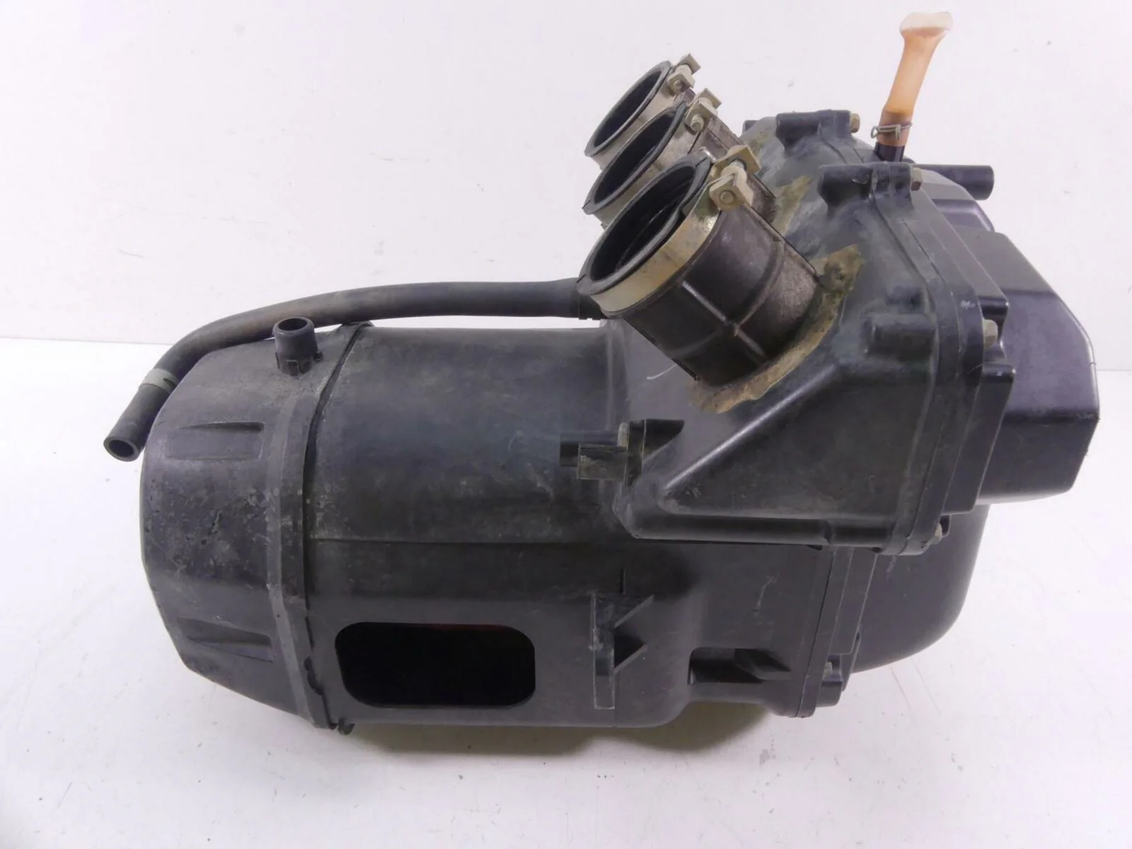 2016 Yamaha YXZ1000 R EPS Air Cleaner Breather Filter Box + Tubes 2HC-E4411-01-0 - Image 3
