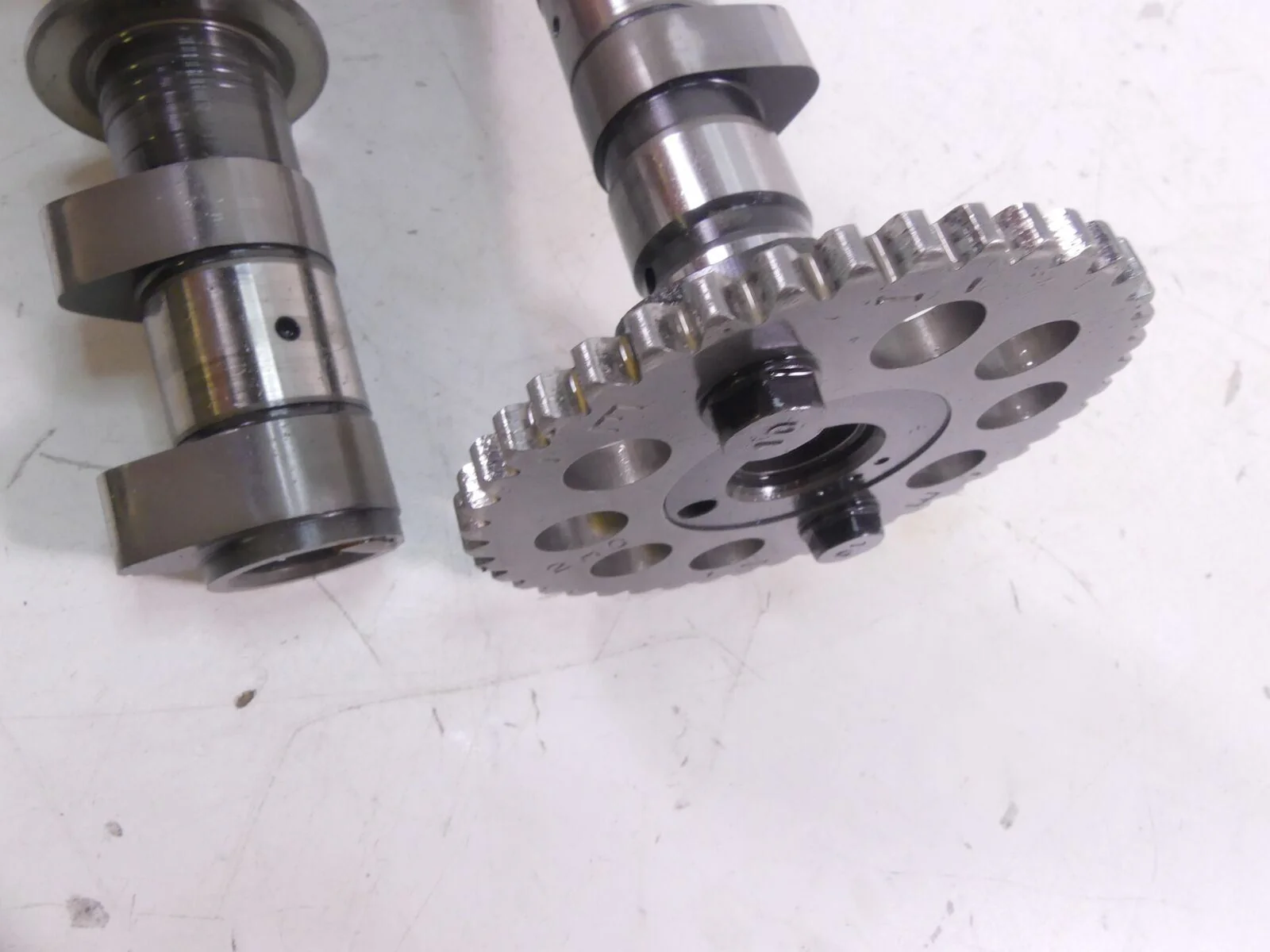 2016 Yamaha YXZ1000 R EPS Camshaft Cam Shaft Intake Exhaust Set 2HC-12170-00-00 - Image 7